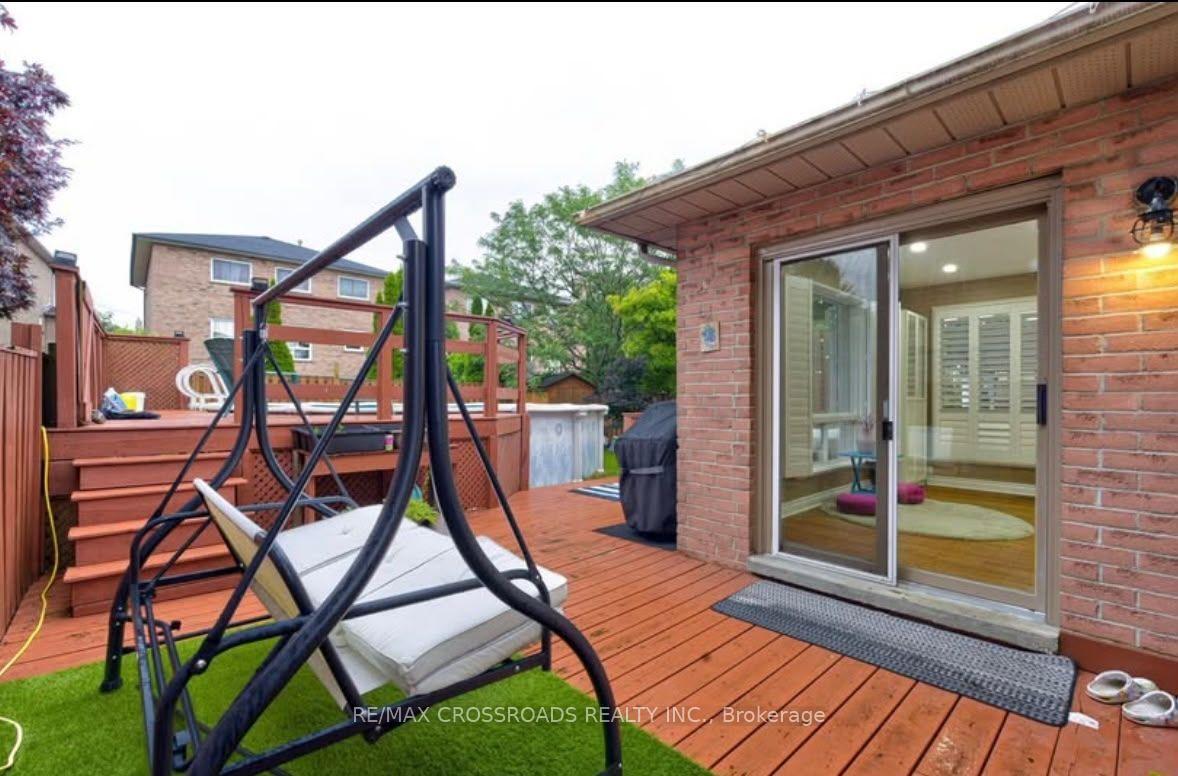 Photo 40 of 11 Murkar Crescent, Whitby, Blue Grass Meadows — HOMEH
