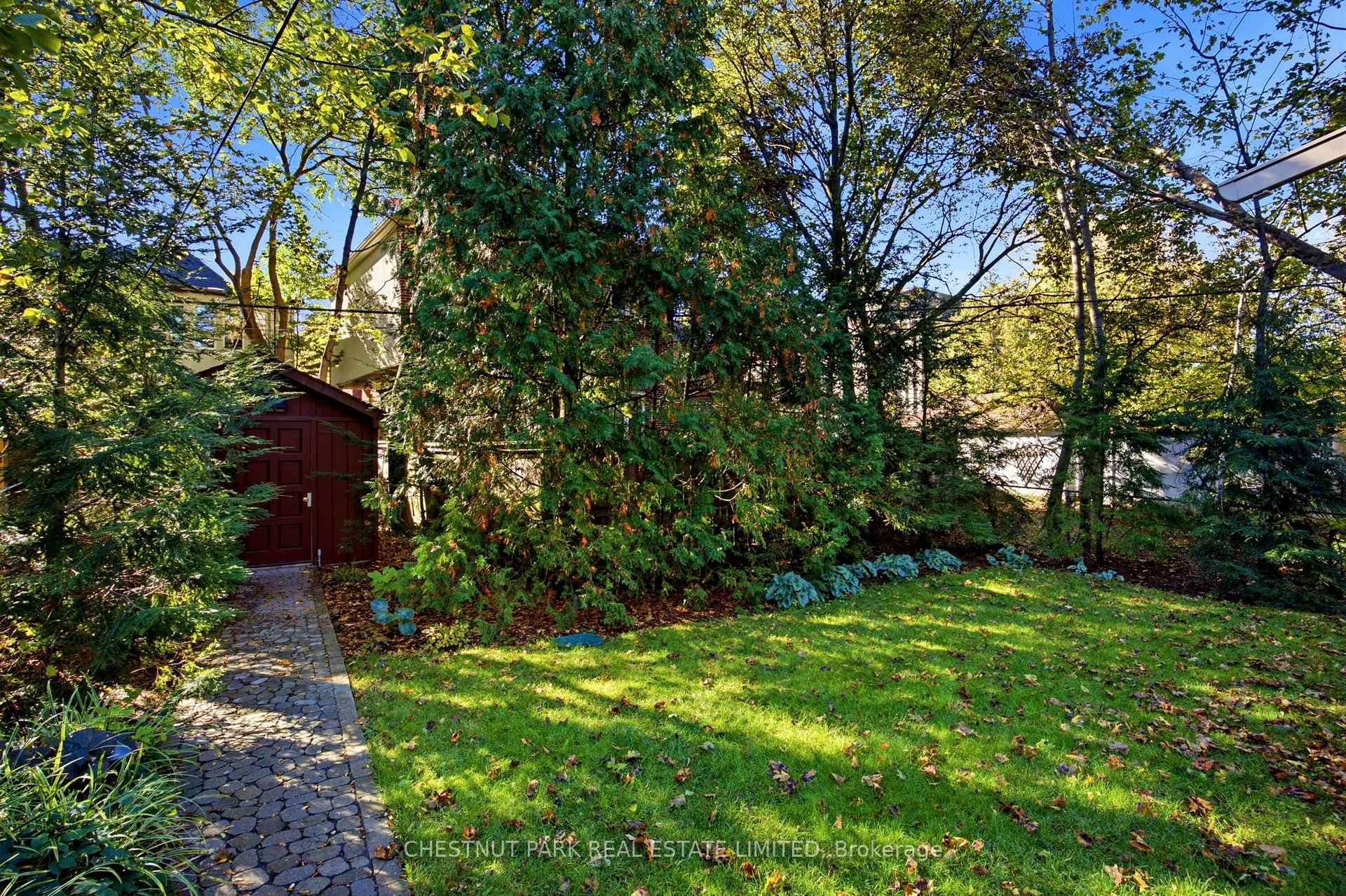 Photo 44 of 256 Old Forest Hill Road, Toronto, Forest Hill North — HOMEH