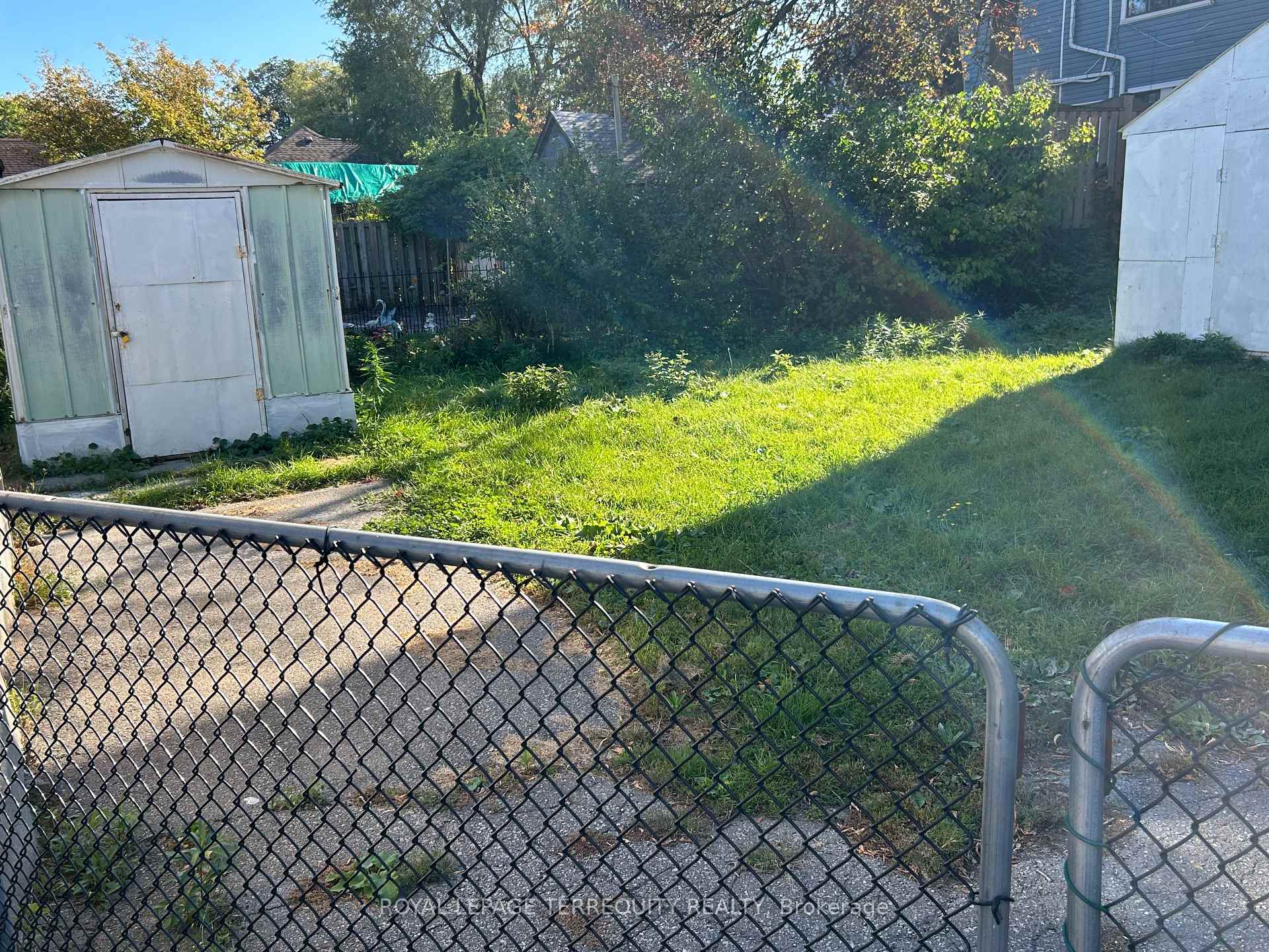 Photo 6 of 292 Celina Street, Oshawa, Central — HOMEH