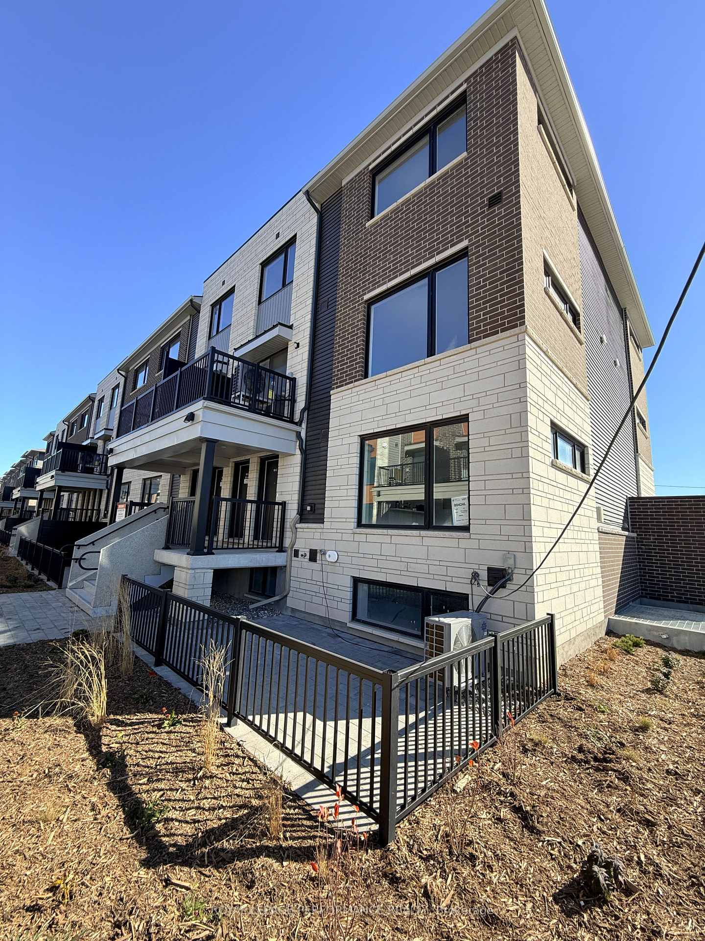 Photo of Unit 9, 1001 Glenroy Gilbert Drive