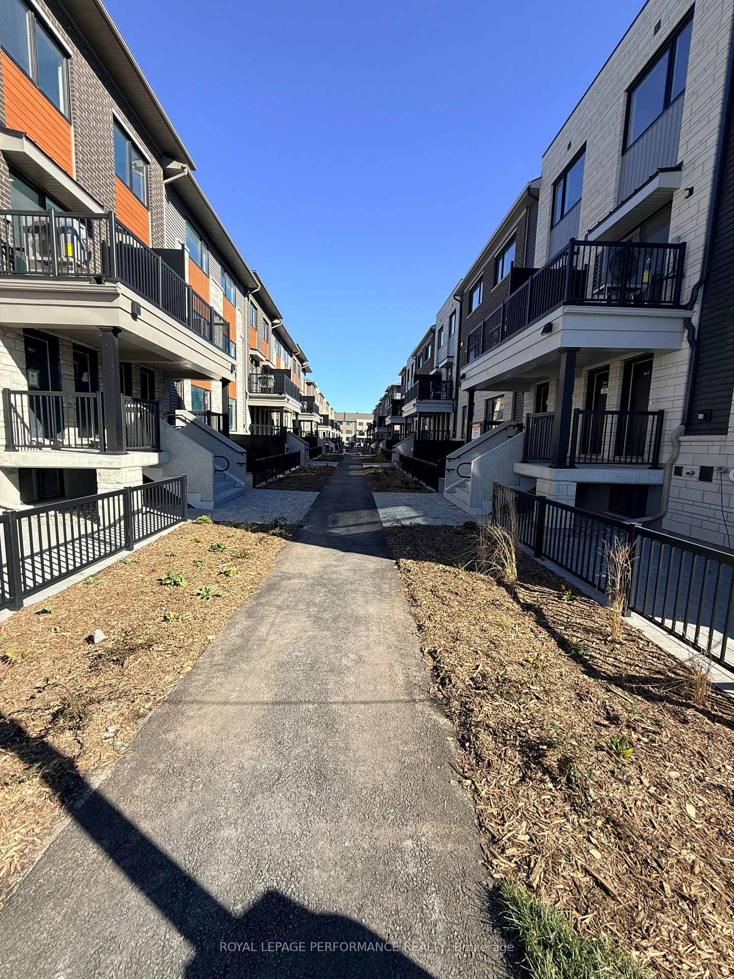 Photo 2 of Unit 9, 1001 Glenroy Gilbert Drive, Ottawa, Barrhaven - Strandherd — HOMEH