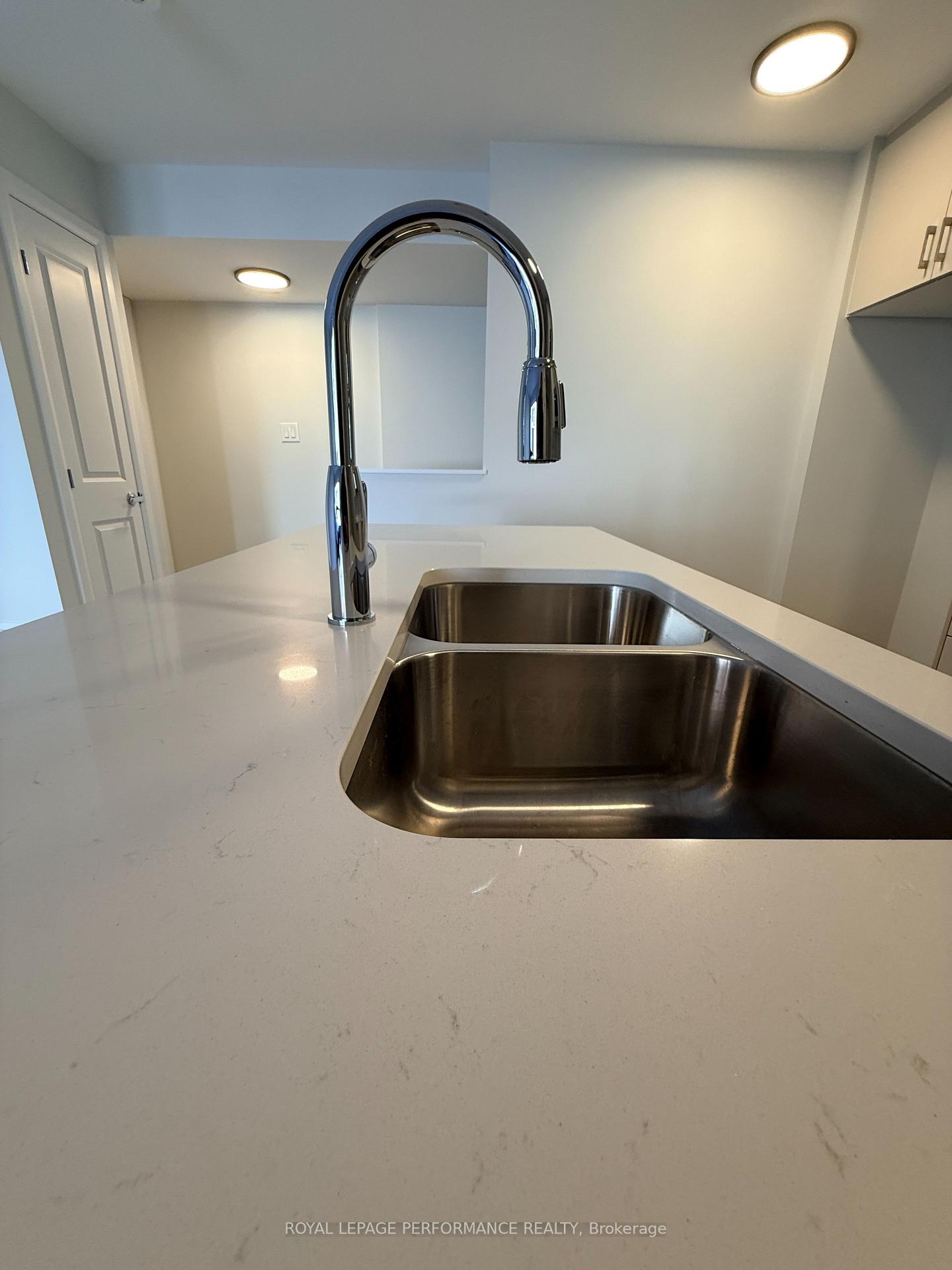 Photo 9 of Unit 9, 1001 Glenroy Gilbert Drive, Ottawa, Barrhaven - Strandherd — HOMEH
