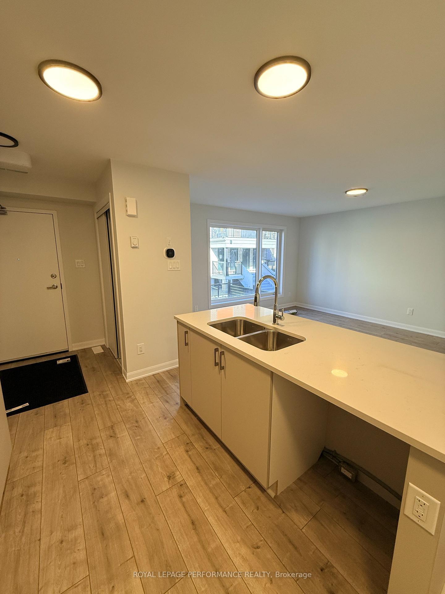 Photo 12 of Unit 9, 1001 Glenroy Gilbert Drive, Ottawa, Barrhaven - Strandherd — HOMEH
