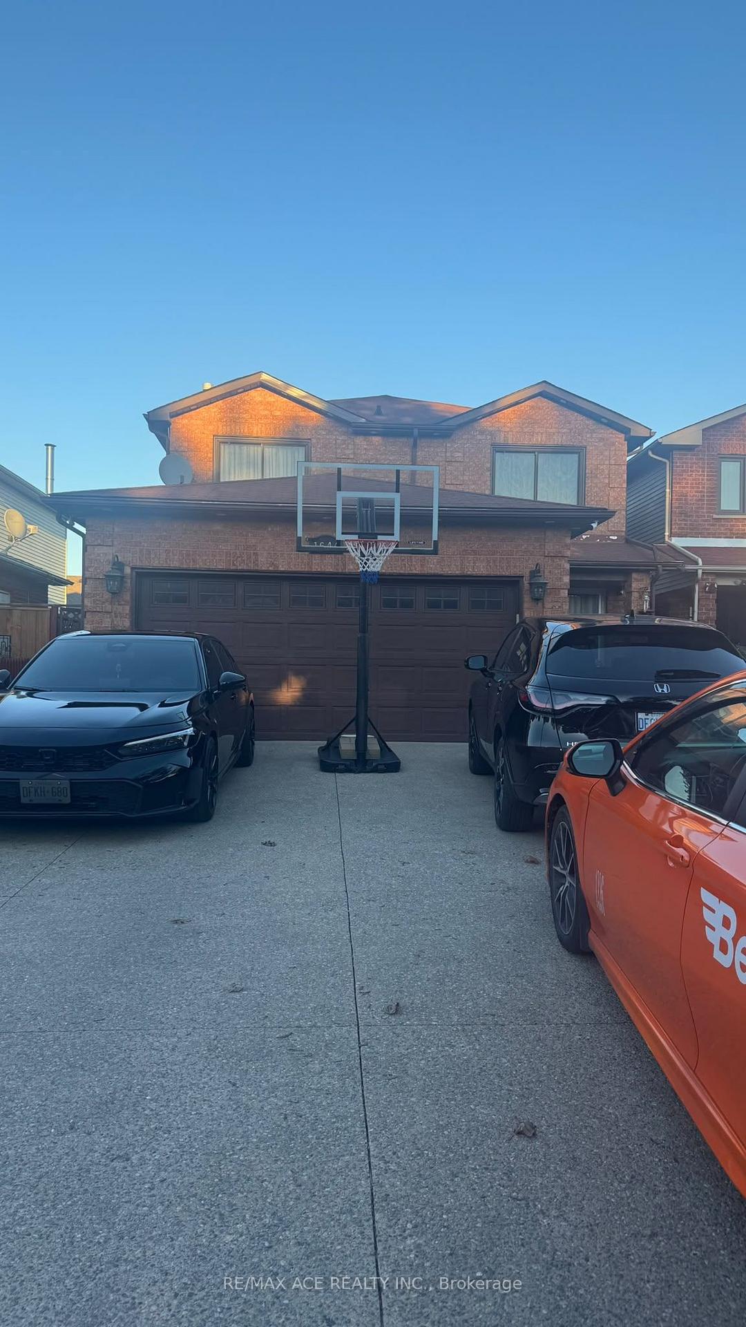Photo 1 of Unit Bsmt, 1644 Pepperwood Gate, Pickering, Brock Ridge — HOMEH