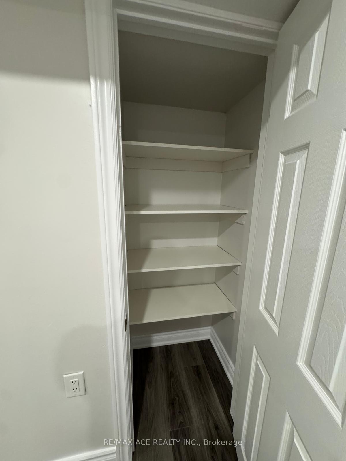 Photo 10 of Unit Bsmt, 1644 Pepperwood Gate, Pickering, Brock Ridge — HOMEH