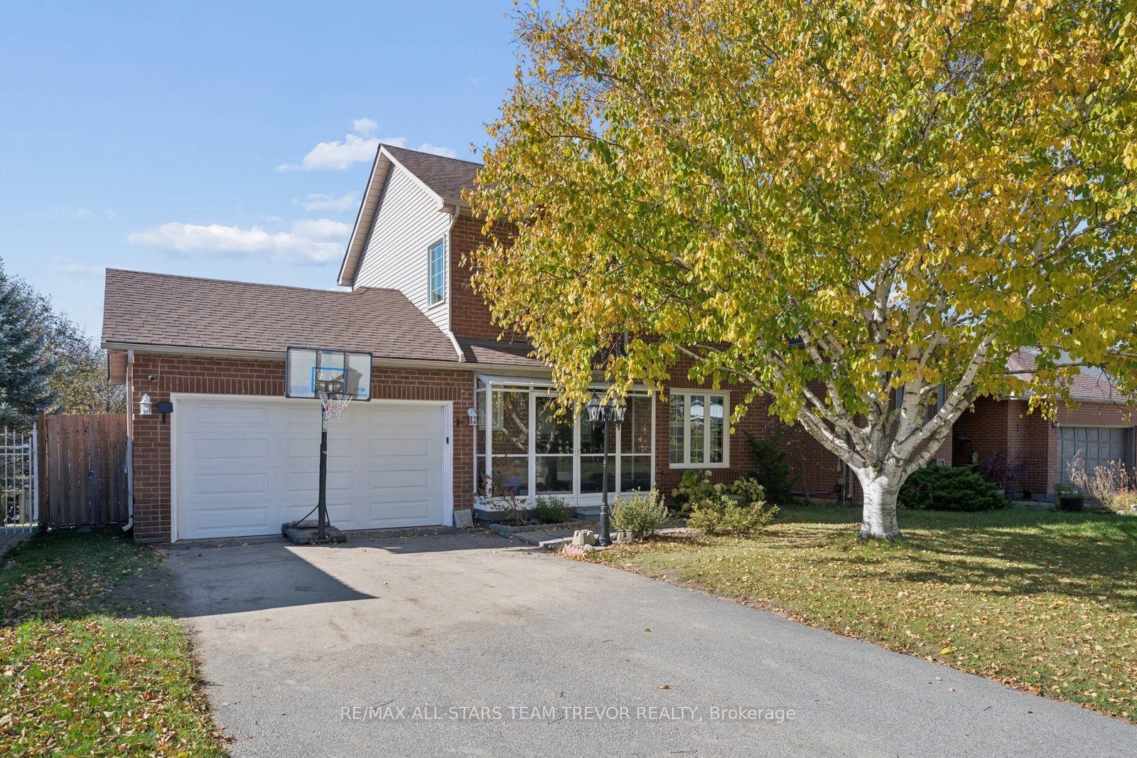 Photo of 98 Carrick Avenue