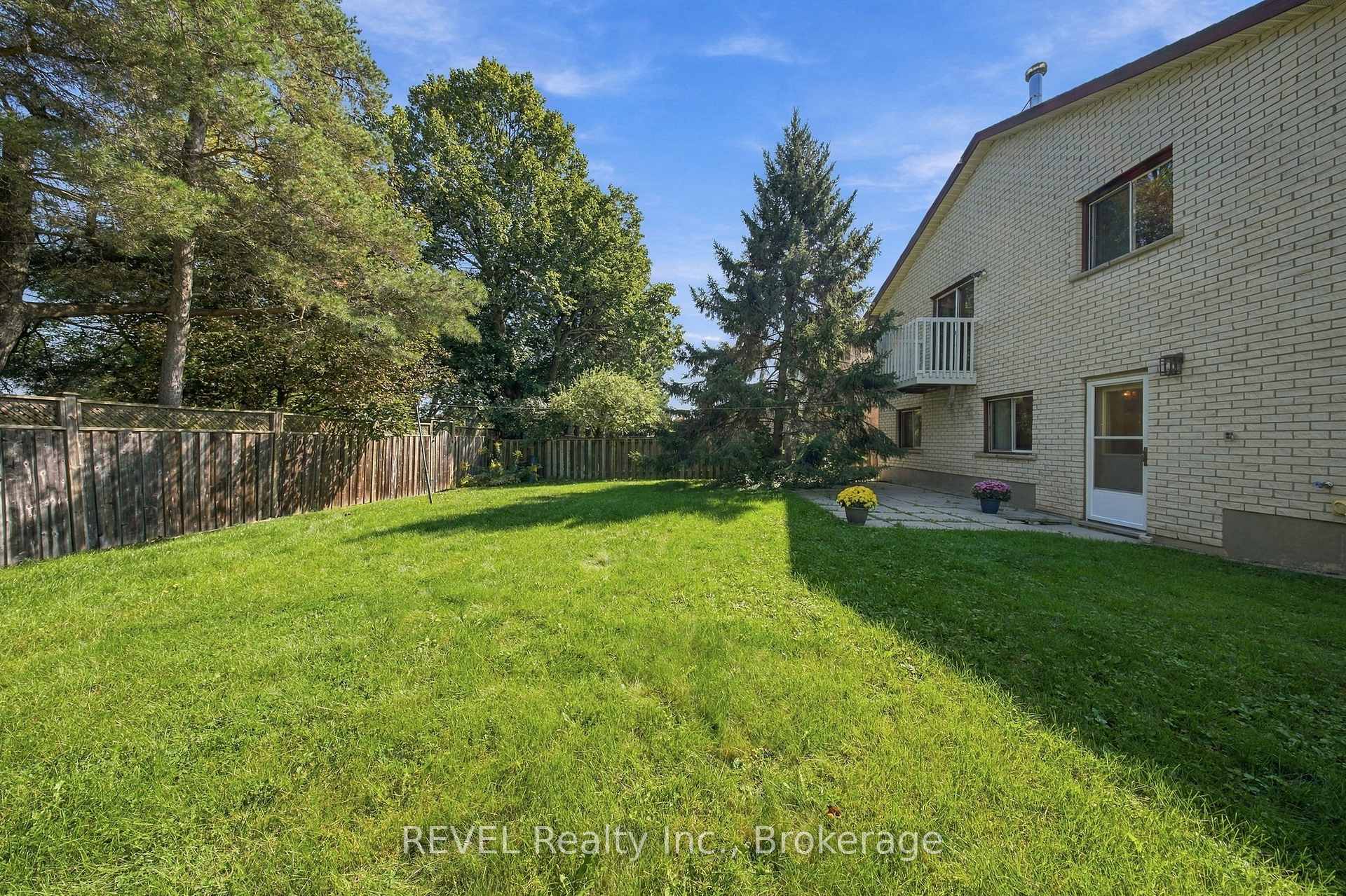 Photo 28 of 123 Ardwick Street, Whitby, Blue Grass Meadows — HOMEH
