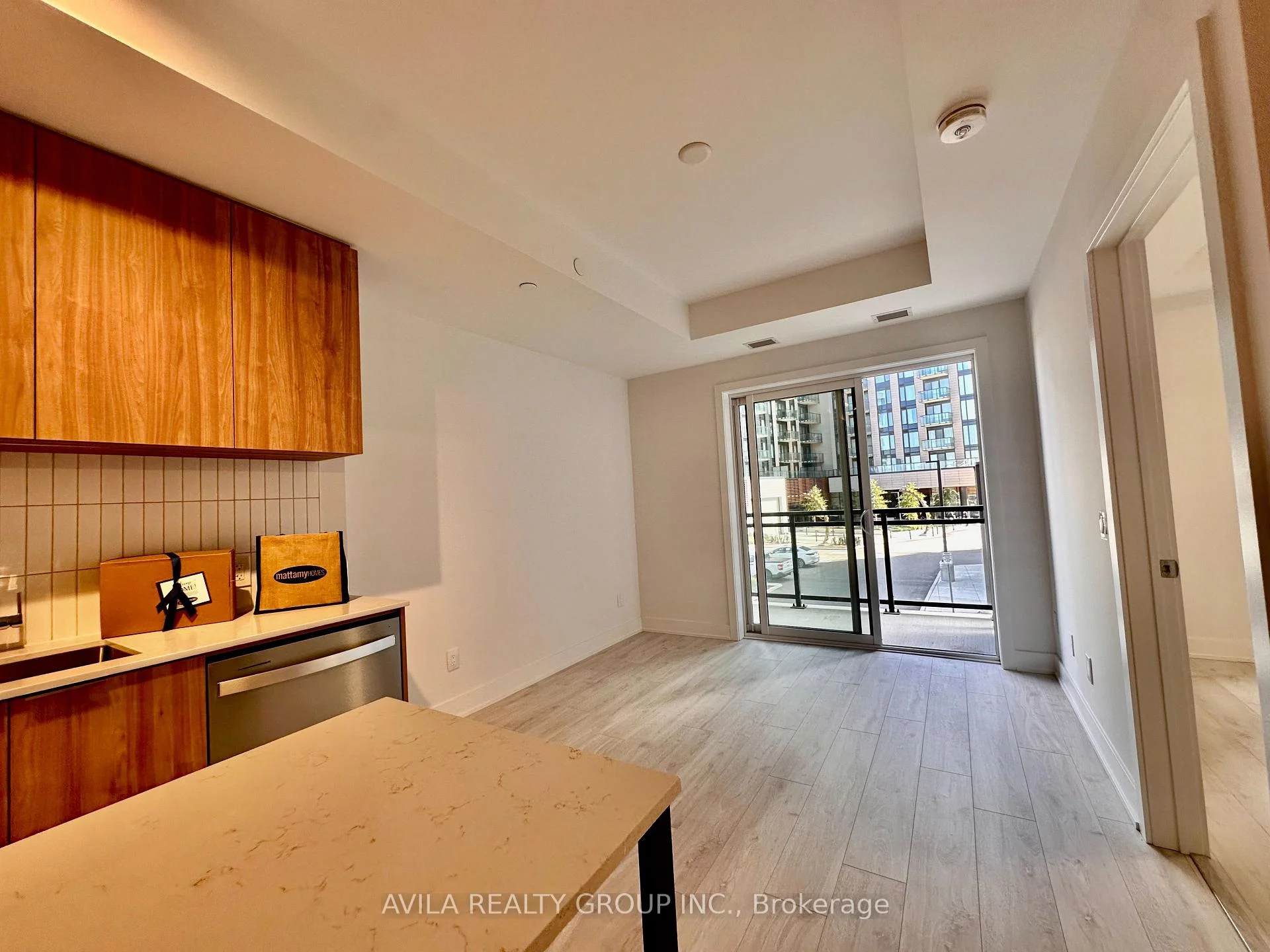 Photo 42 of Unit 210, 3008 William Cutmore Boulevard, Oakville, Joshua Meadows — HOMEH