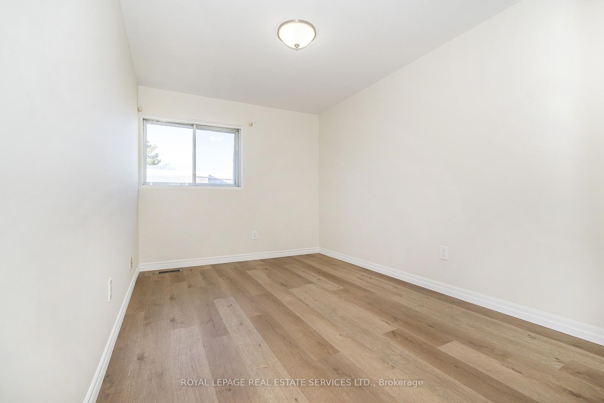 Photo 20 of Unit 51, 707 Burnhamthorpe Road, Etobicoke, Markland Wood — HOMEH