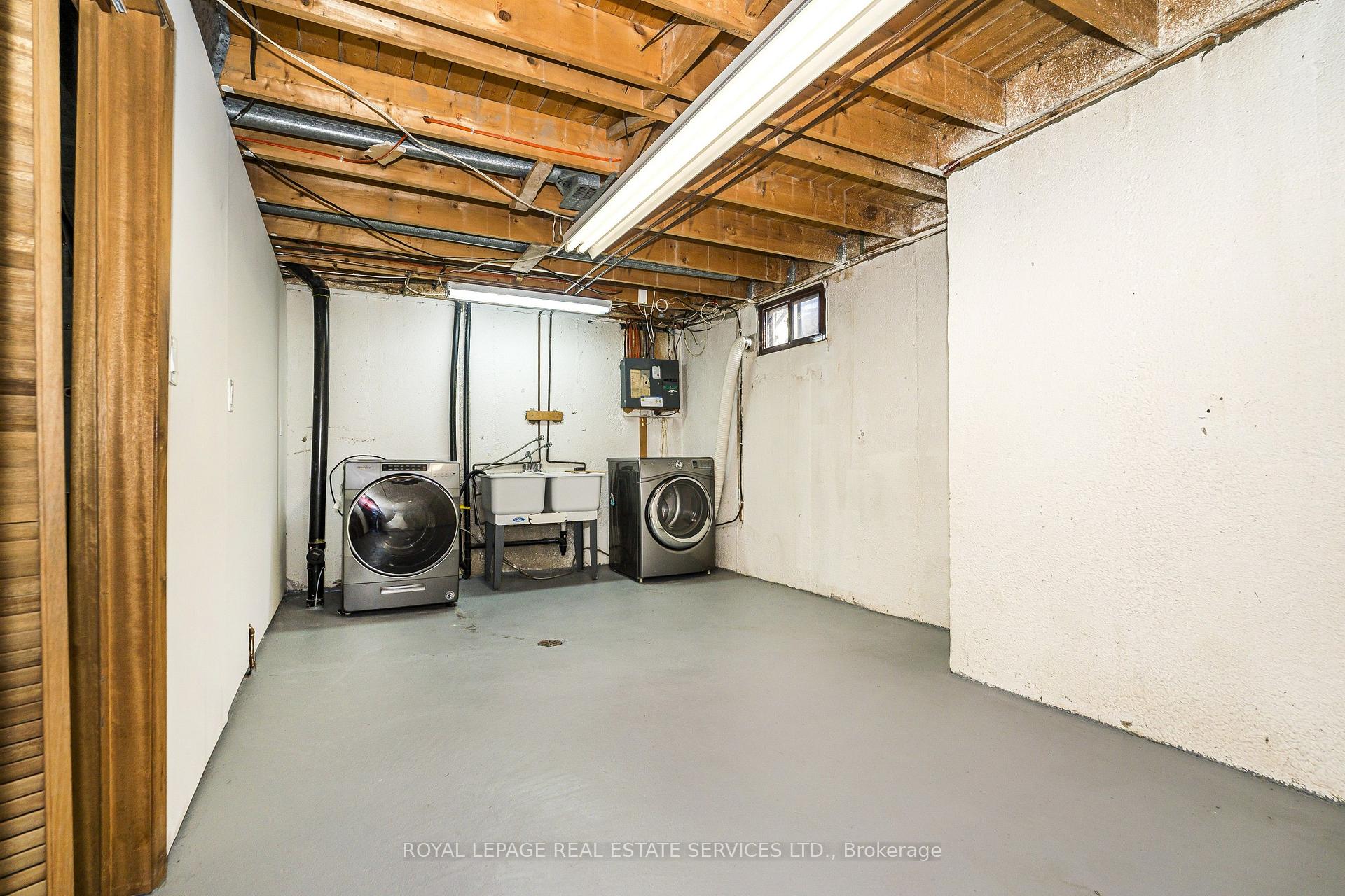 Photo 27 of Unit 51, 707 Burnhamthorpe Road, Etobicoke, Markland Wood — HOMEH