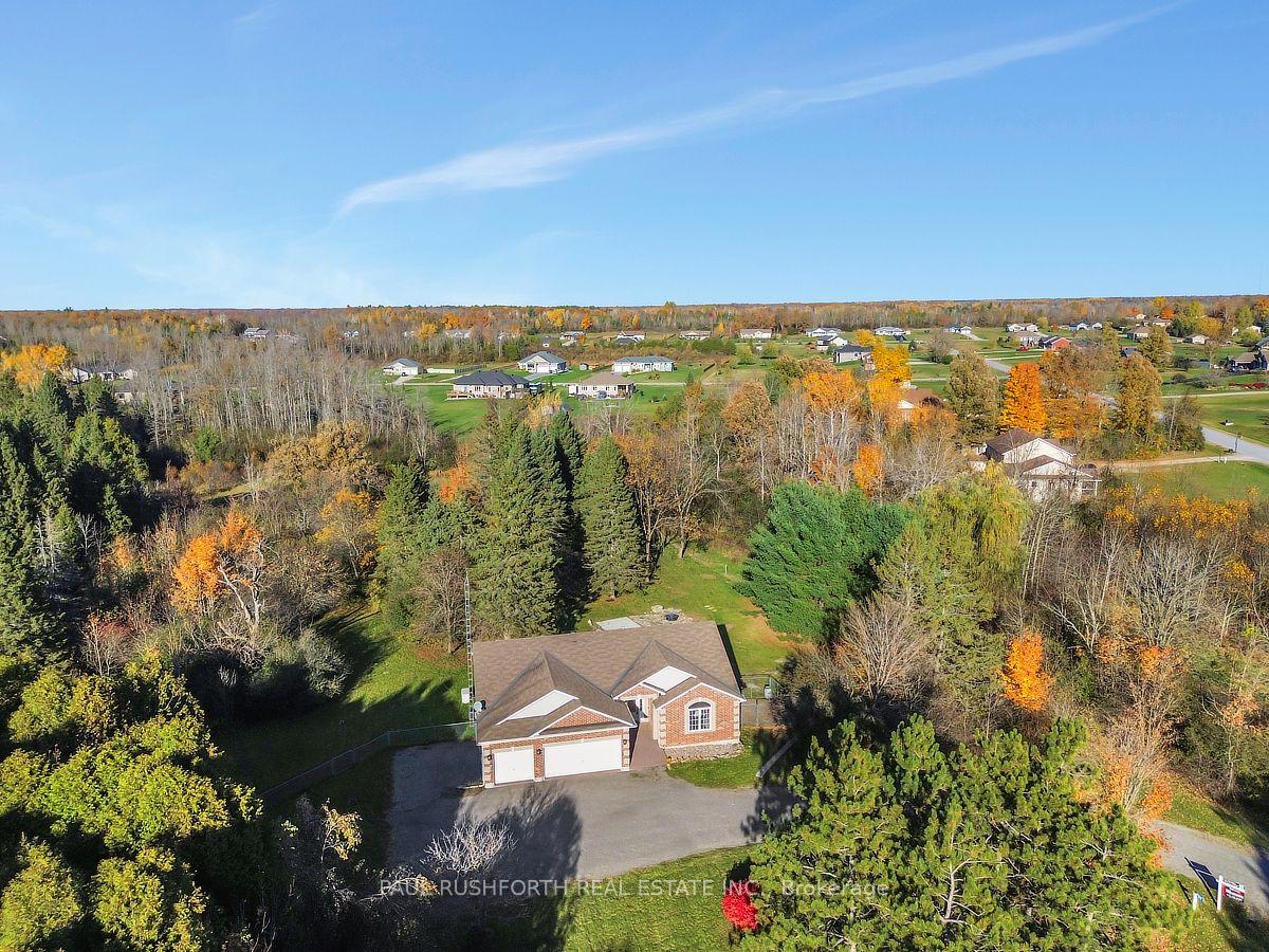 Photo 2 of 212 Malcolm's Way, Beckwith, Beckwith Twp — HOMEH