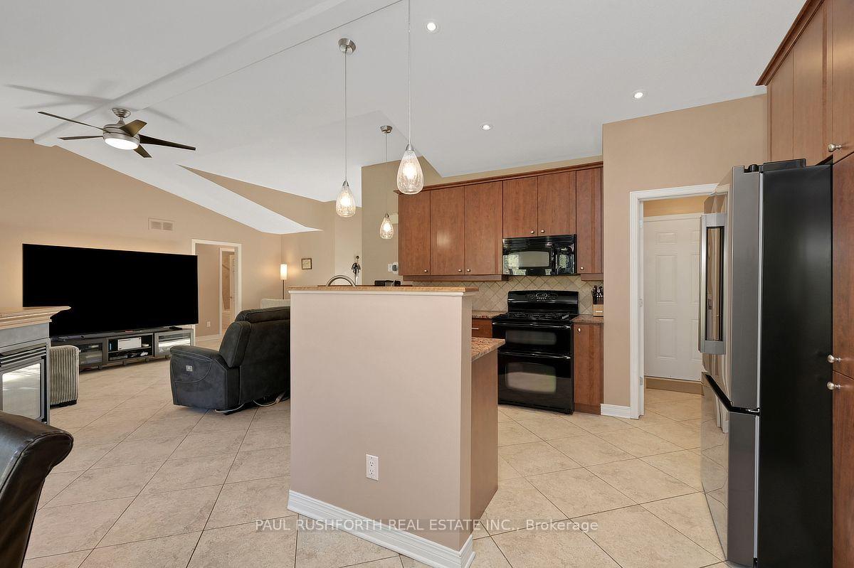 Photo 15 of 212 Malcolm's Way, Beckwith, Beckwith Twp — HOMEH