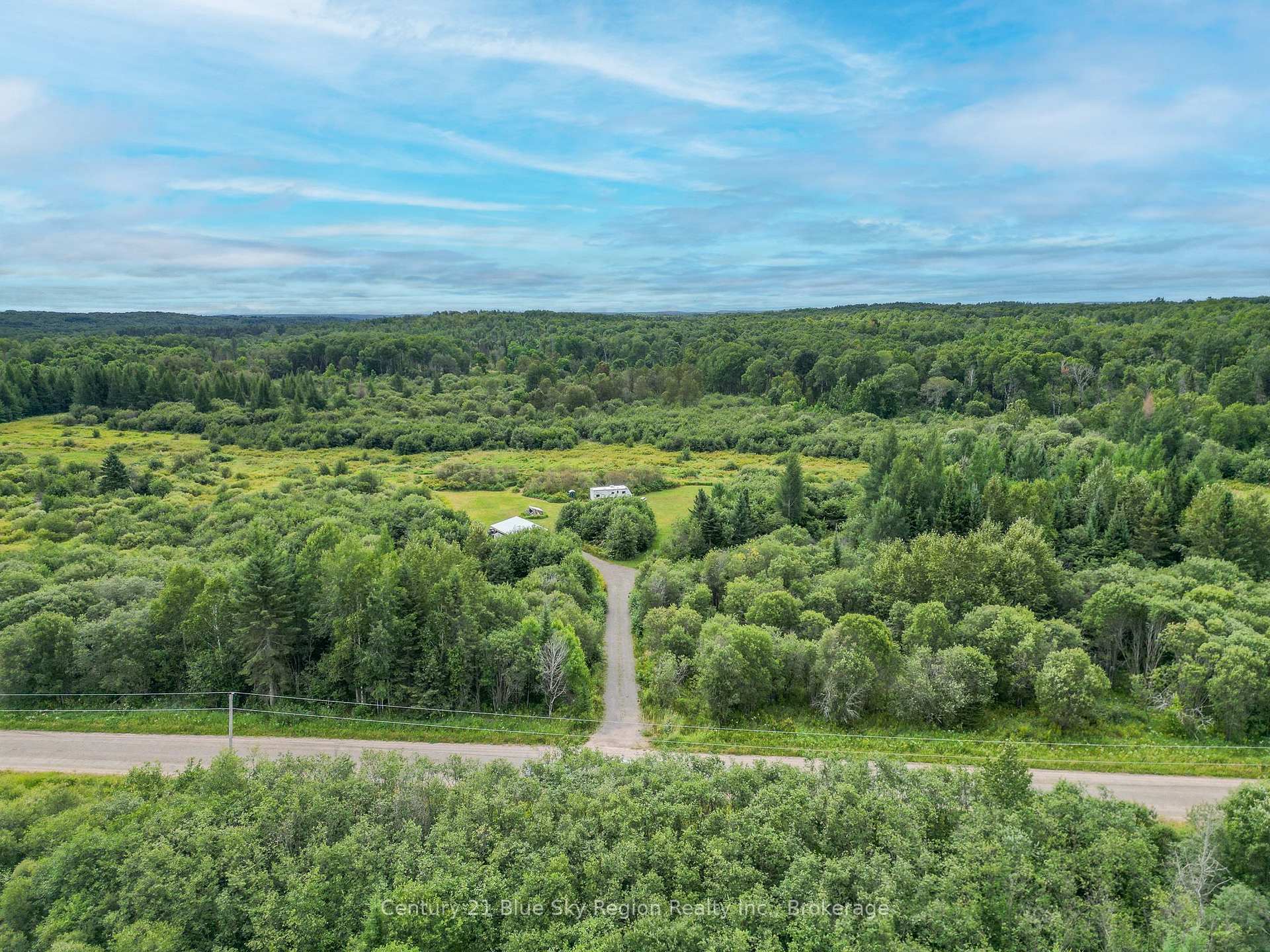 Photo 17 of 1131 Hills Siding Road, Chisholm — HOMEH