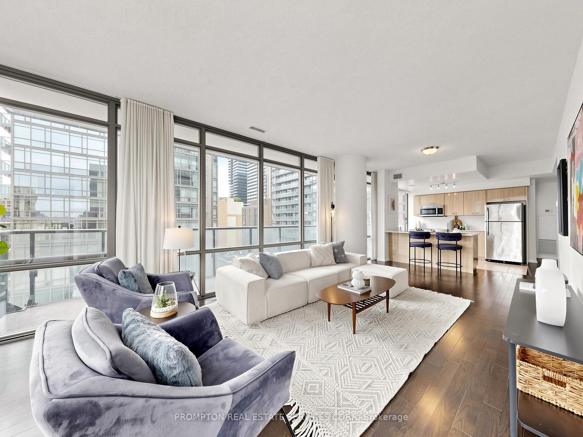 Photo 2 of Unit 905, 832 Bay Street, Toronto, Bay Street Corridor — HOMEH