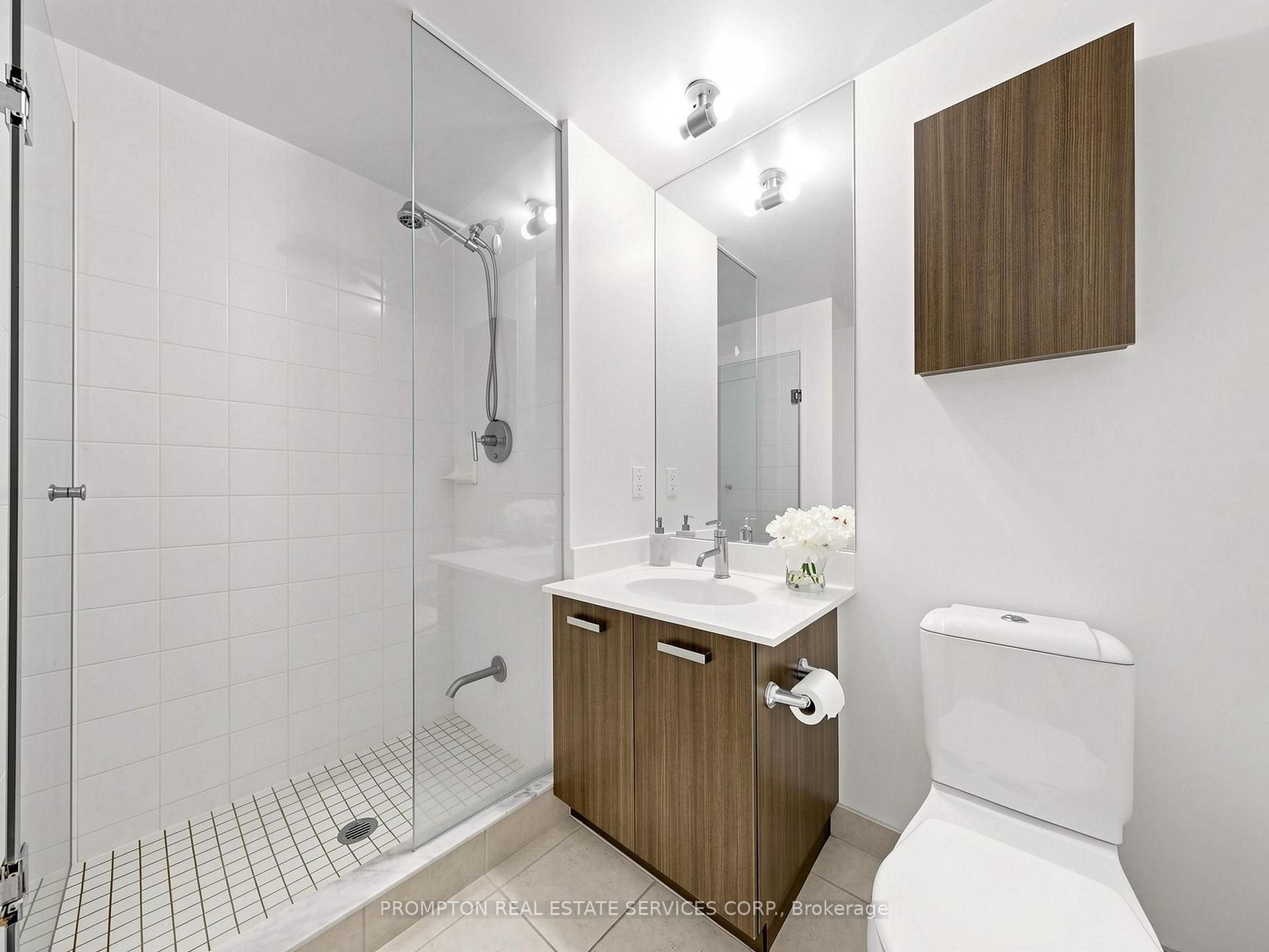 Photo 24 of Unit 905, 832 Bay Street, Toronto, Bay Street Corridor — HOMEH
