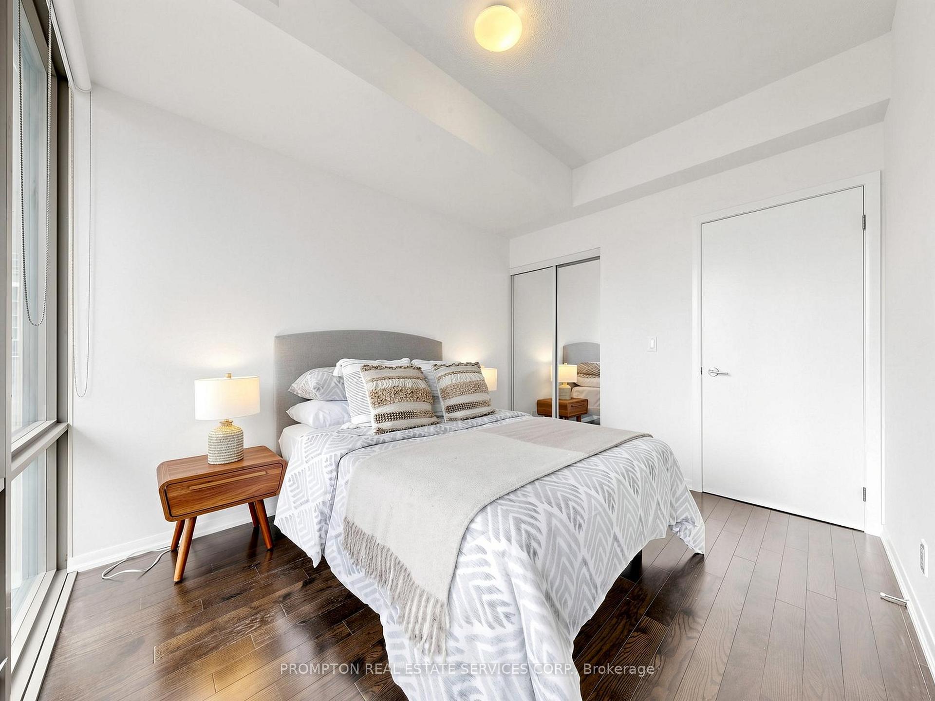 Photo 28 of Unit 905, 832 Bay Street, Toronto, Bay Street Corridor — HOMEH