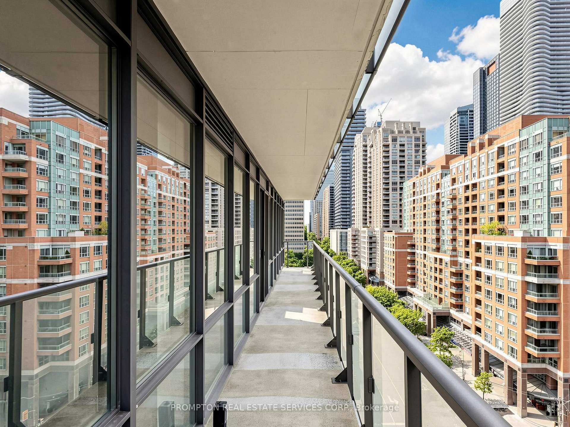 Photo 34 of Unit 905, 832 Bay Street, Toronto, Bay Street Corridor — HOMEH