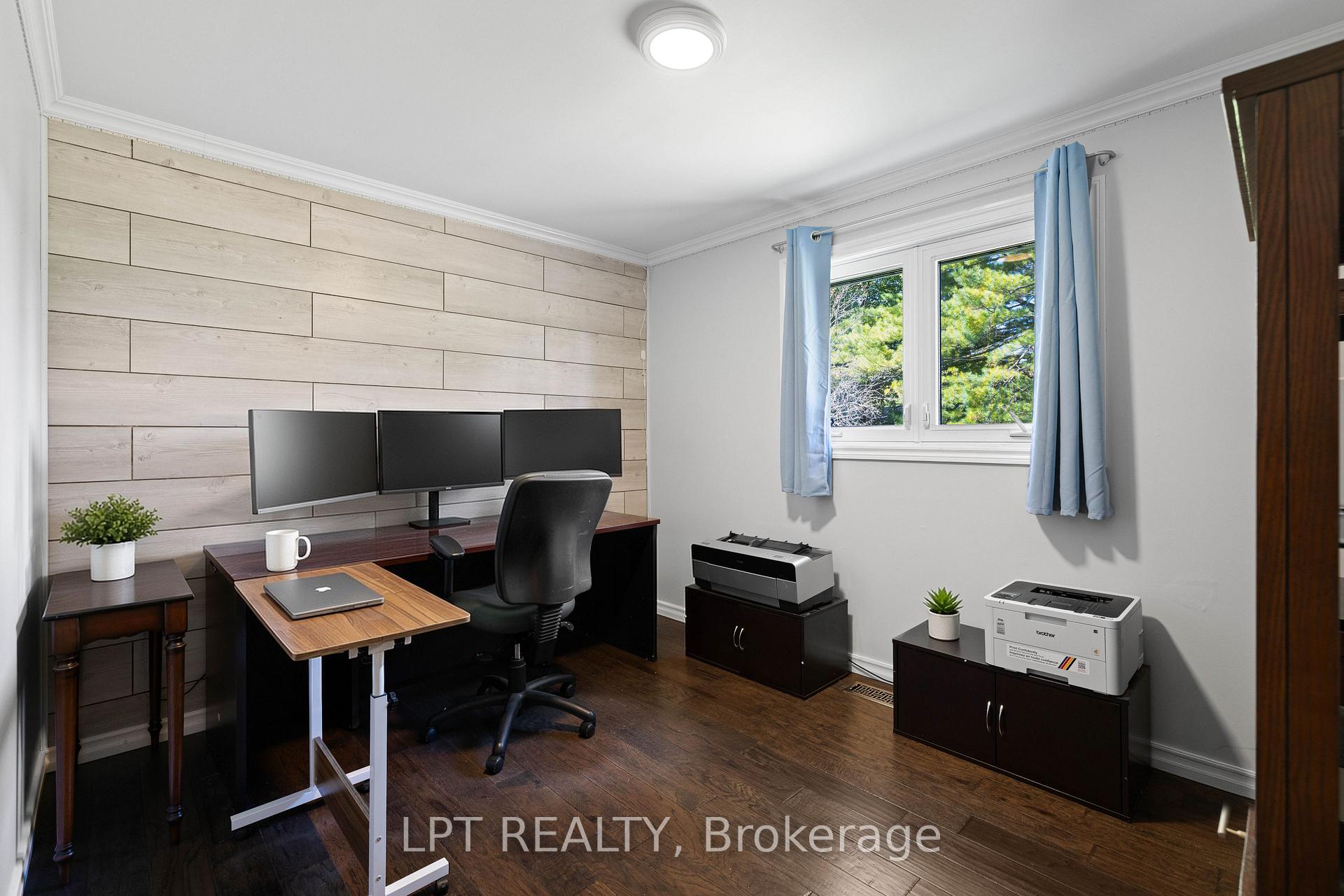 Photo 33 of 40 Rosemary Lane, Georgina, Pefferlaw — HOMEH