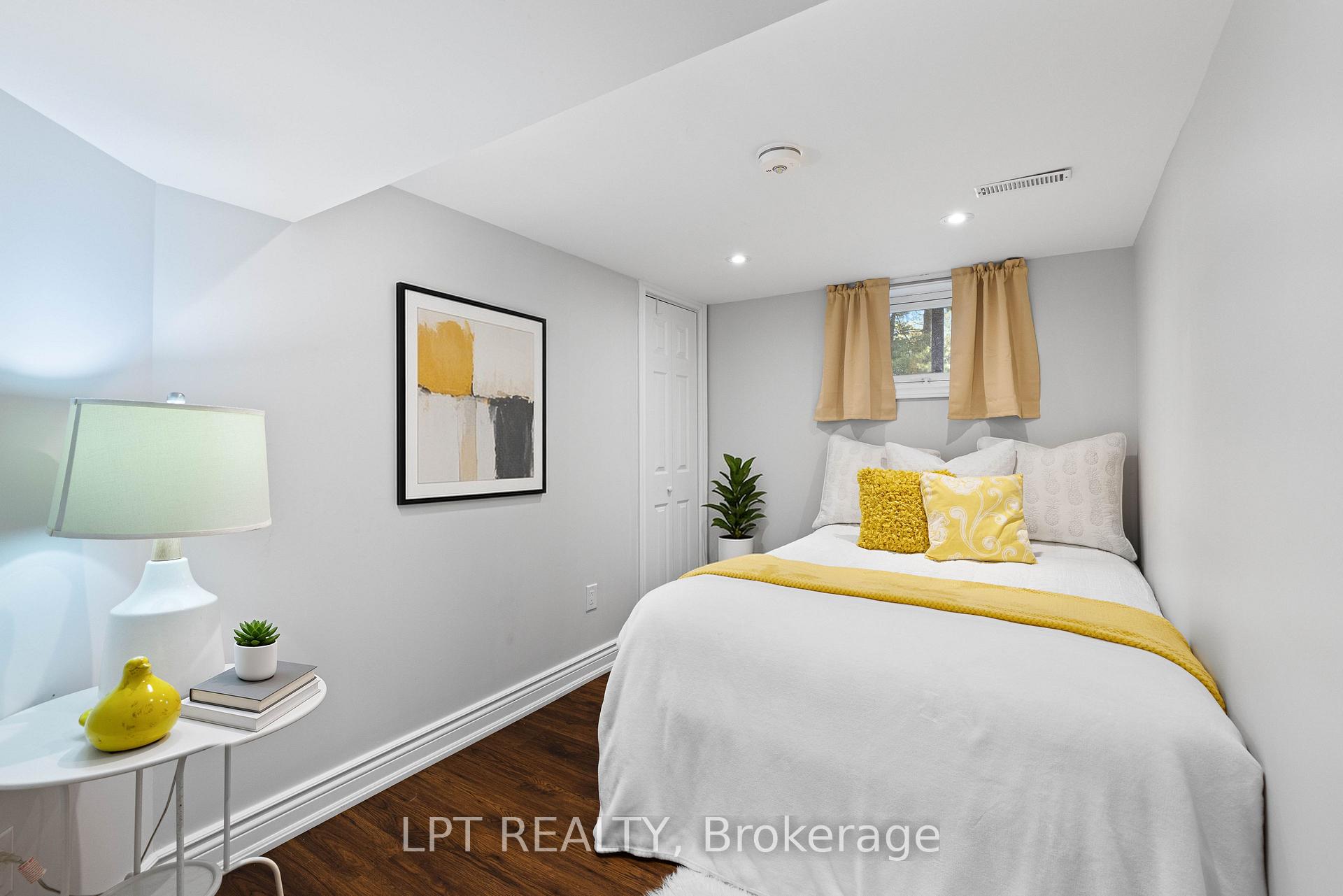 Photo 49 of 40 Rosemary Lane, Georgina, Pefferlaw — HOMEH