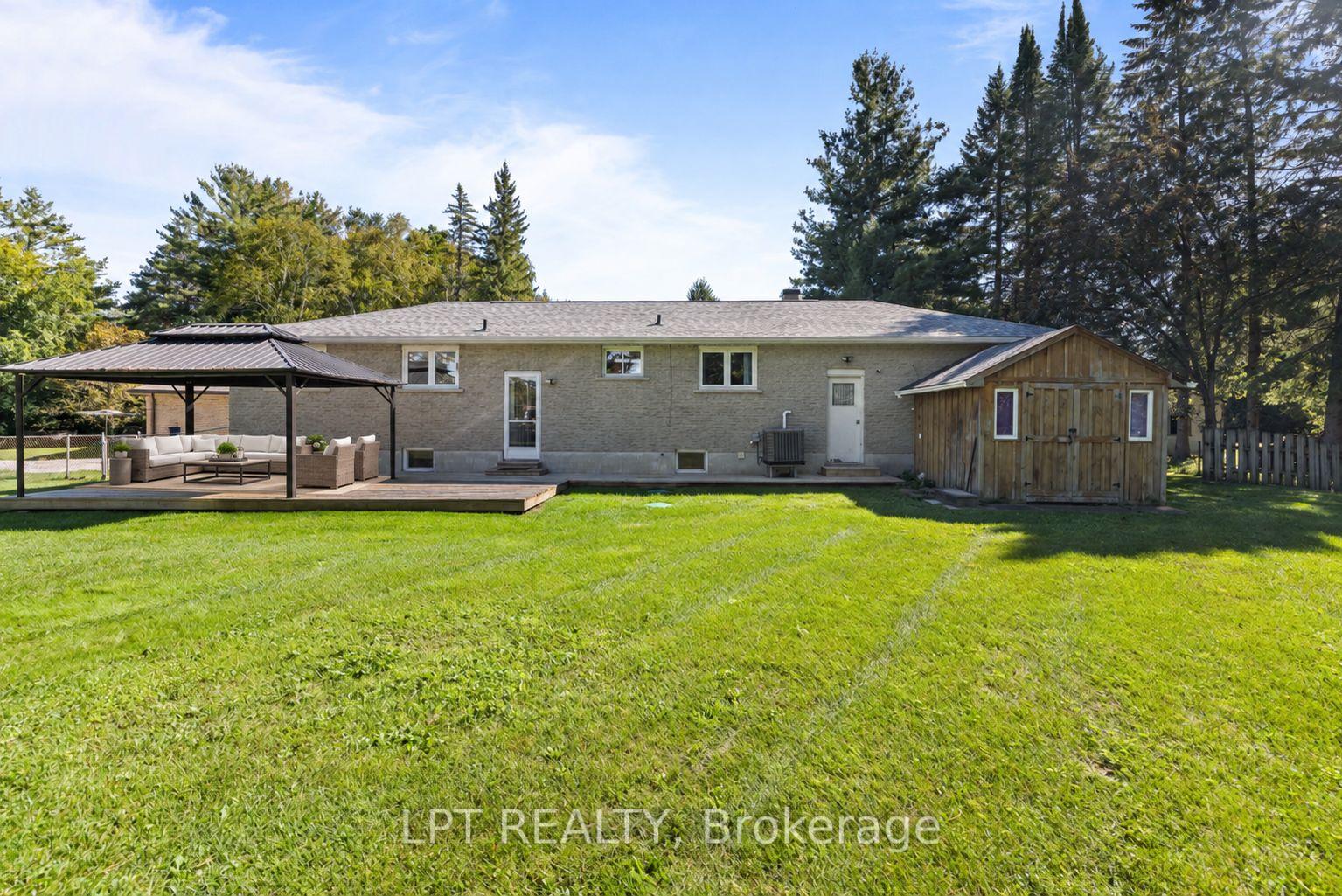 Photo 61 of 40 Rosemary Lane, Georgina, Pefferlaw — HOMEH