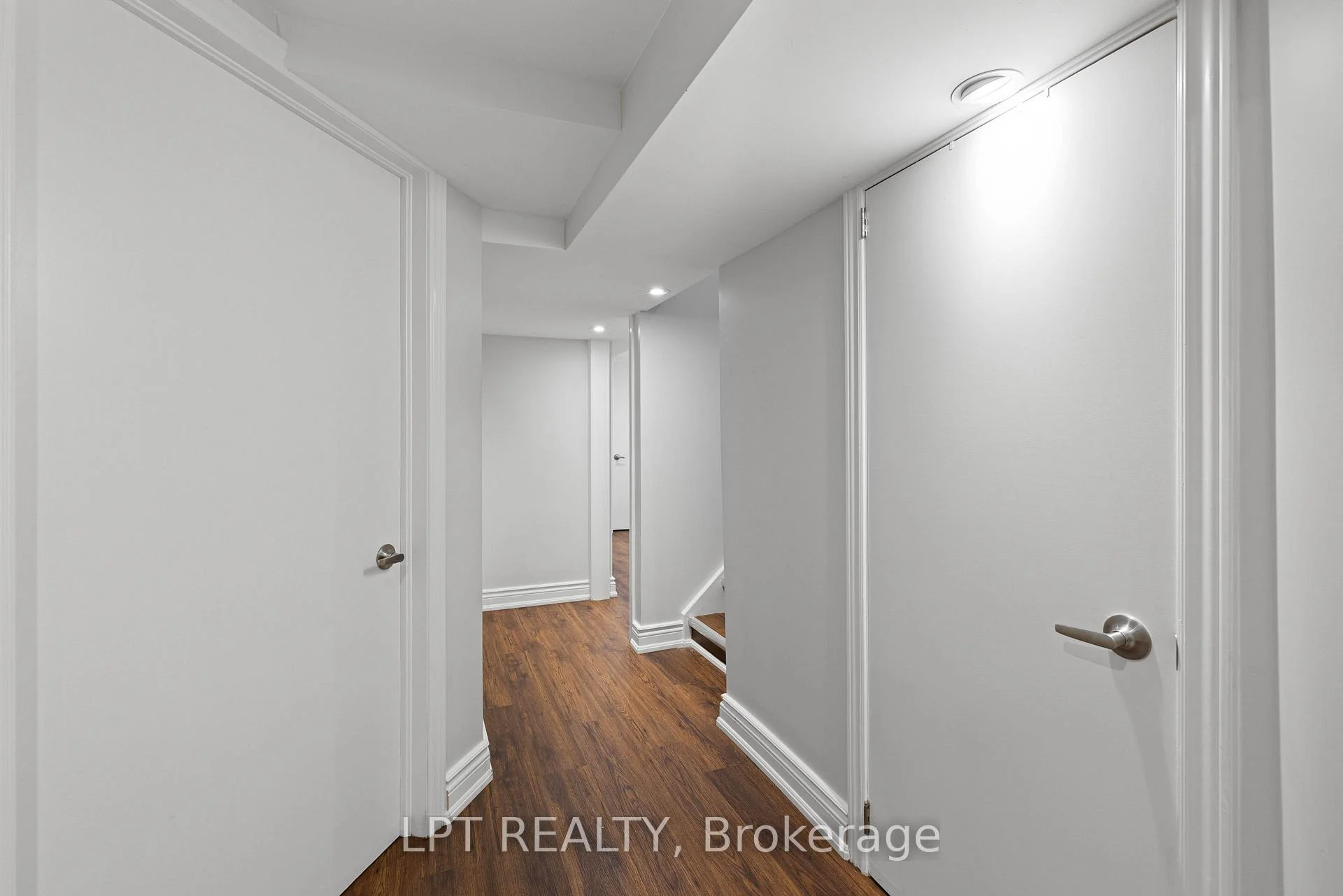 Photo 50 of 40 Rosemary Lane, Georgina, Pefferlaw — HOMEH