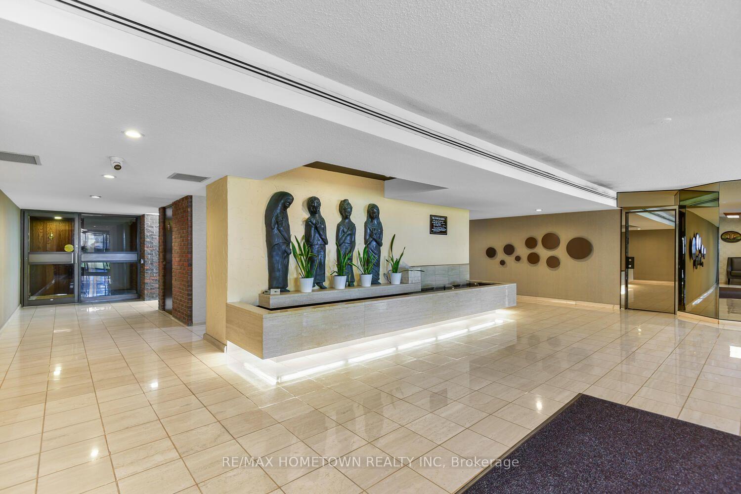 Photo 11 of Unit 704, 55 Water Street E, Brockville, Brockville — HOMEH