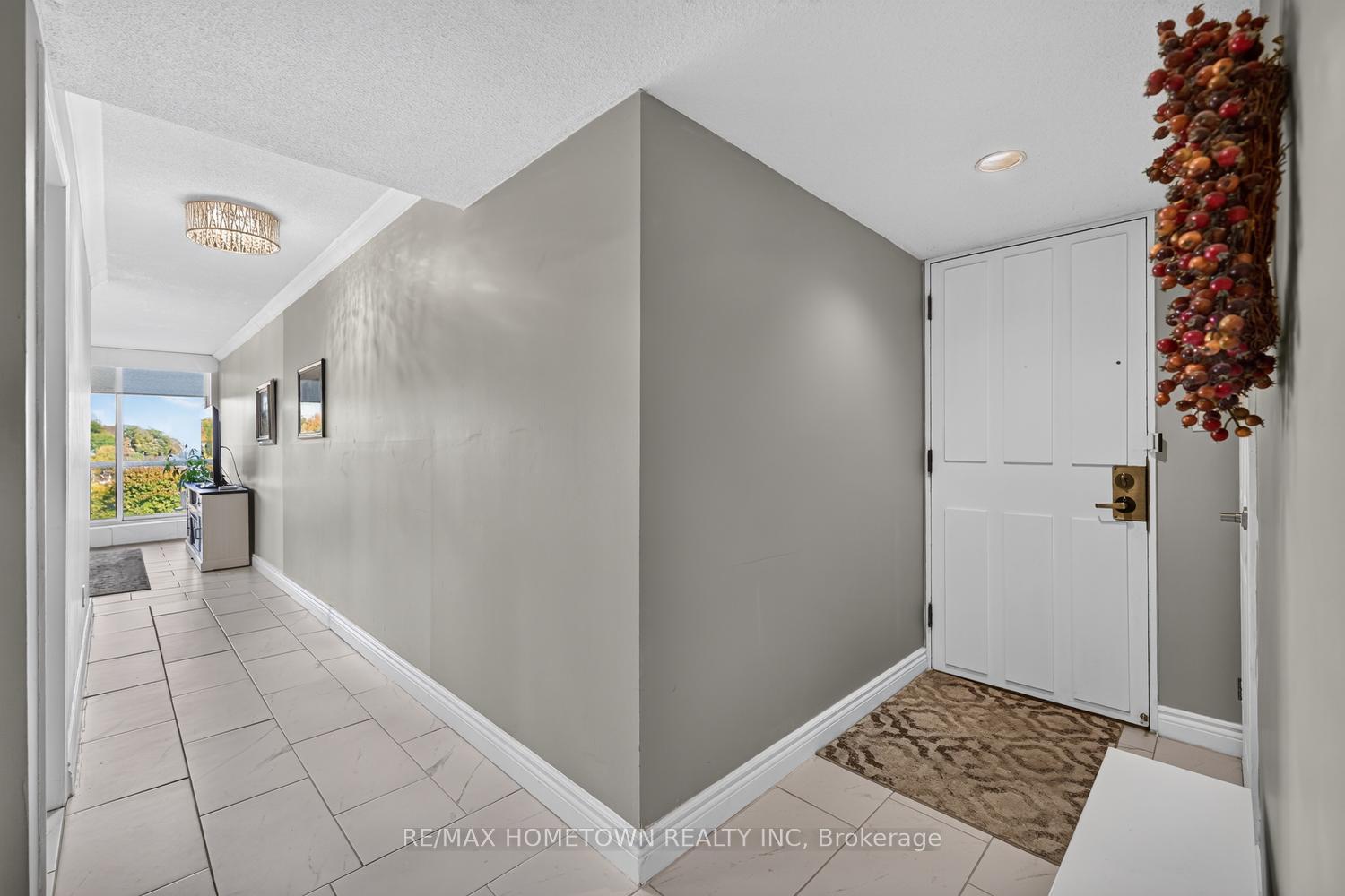 Photo 16 of Unit 704, 55 Water Street E, Brockville, Brockville — HOMEH