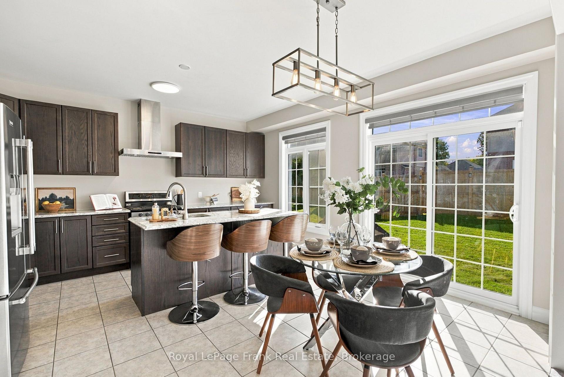 Photo 10 of 90 Townline Road S, Oshawa, Donevan — HOMEH