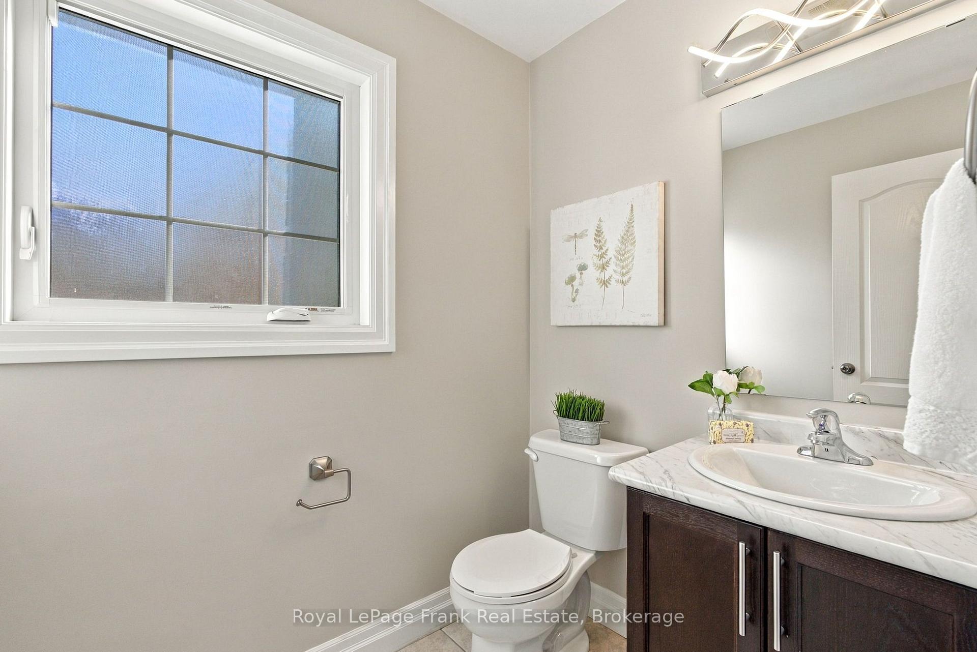 Photo 15 of 90 Townline Road S, Oshawa, Donevan — HOMEH