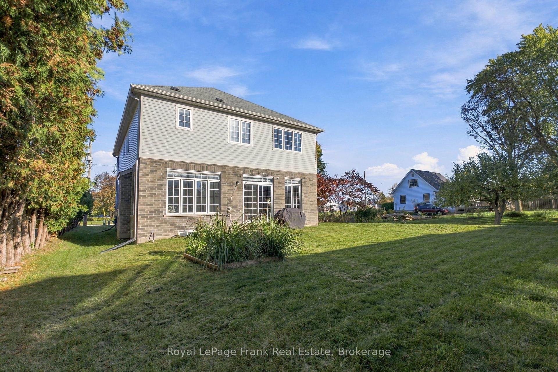 Photo 35 of 90 Townline Road S, Oshawa, Donevan — HOMEH