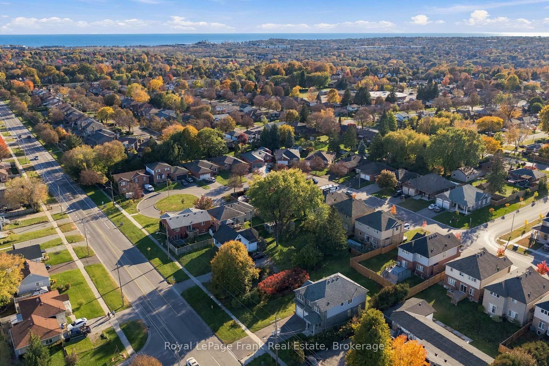 Photo 38 of 90 Townline Road S, Oshawa, Donevan — HOMEH