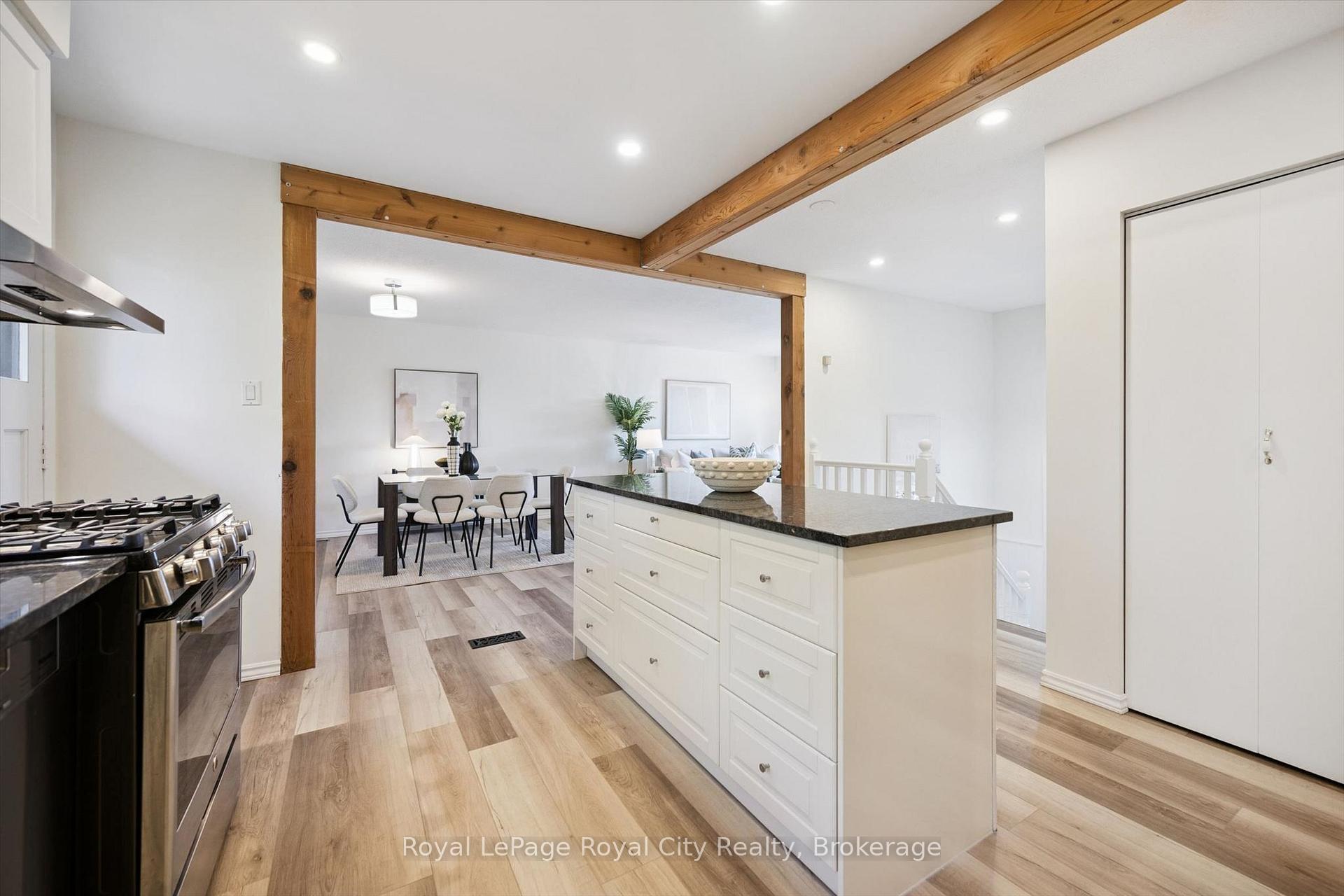 Photo 12 of 26 Dakota Drive, Guelph, Victoria North — HOMEH