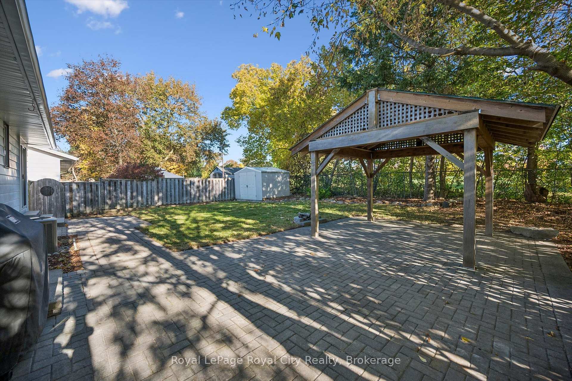 Photo 27 of 26 Dakota Drive, Guelph, Victoria North — HOMEH