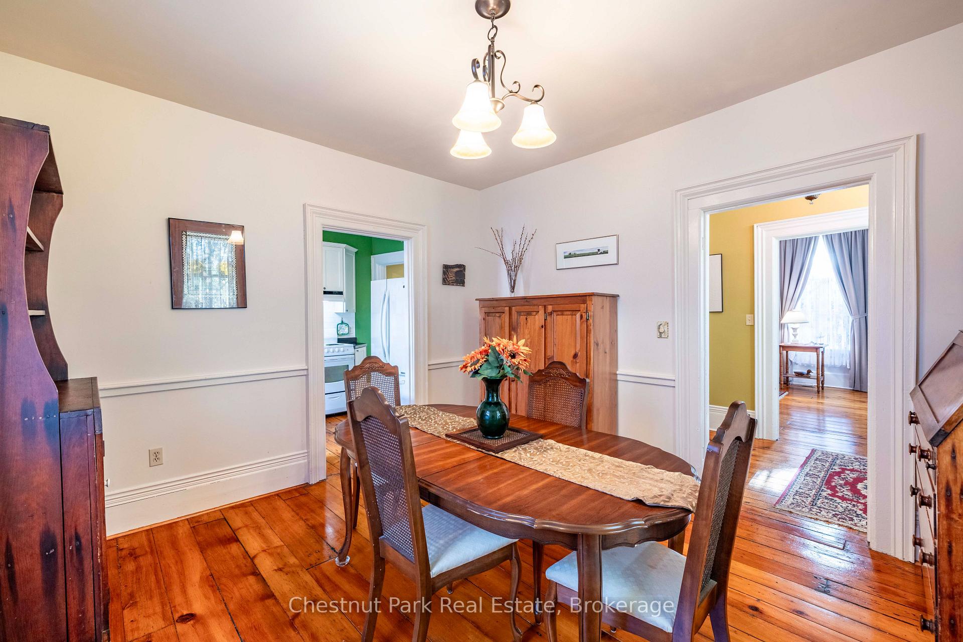 Photo 10 of 756 15th Street E, Owen Sound — HOMEH
