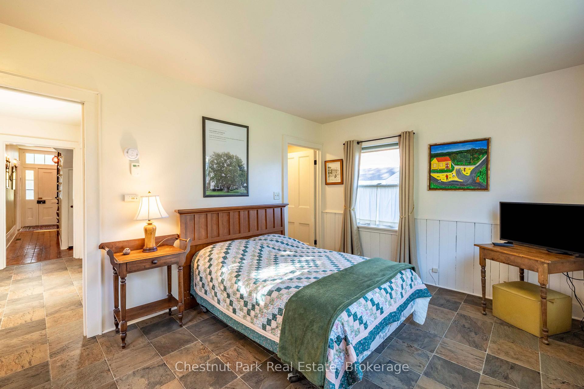 Photo 15 of 756 15th Street E, Owen Sound — HOMEH