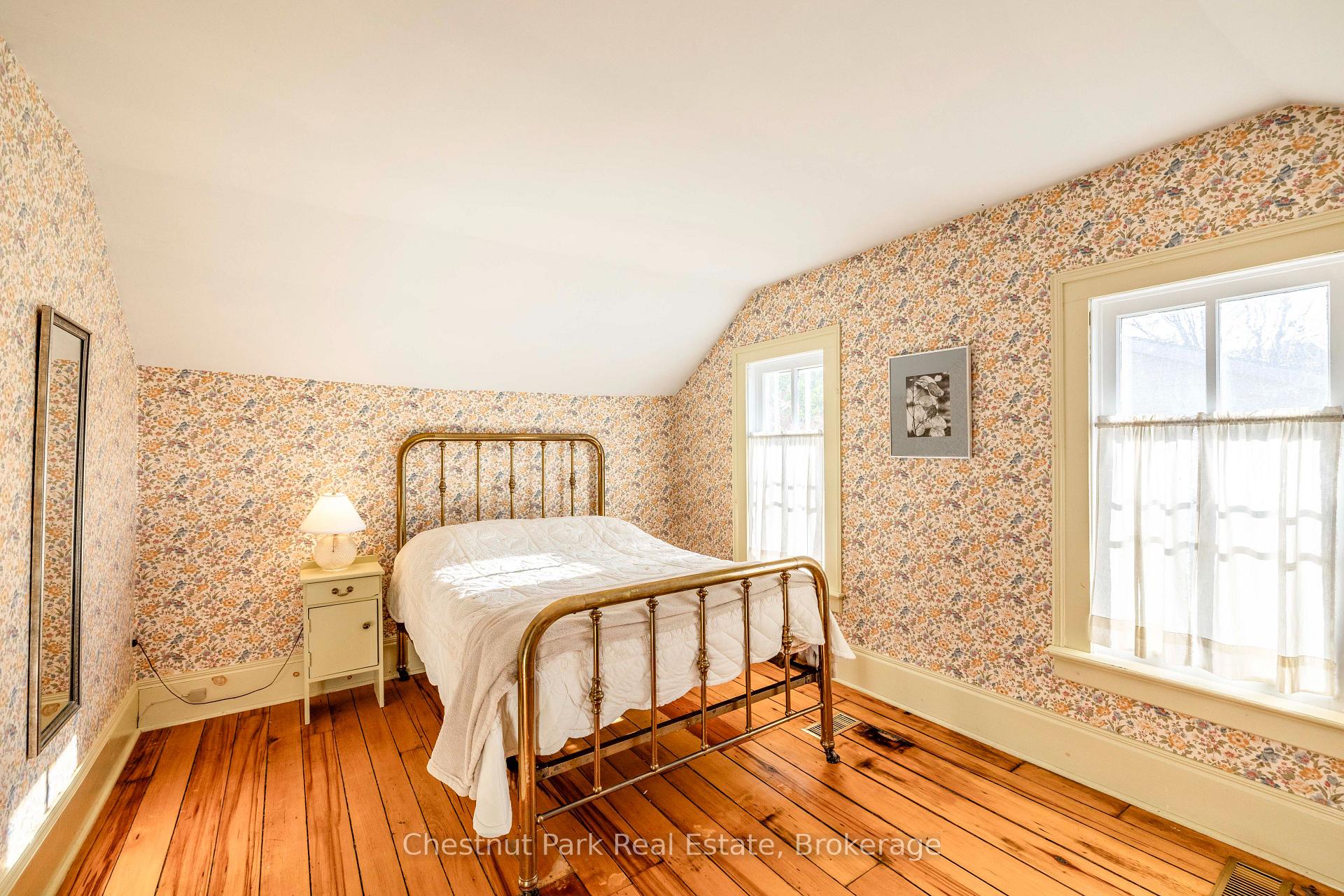 Photo 20 of 756 15th Street E, Owen Sound — HOMEH