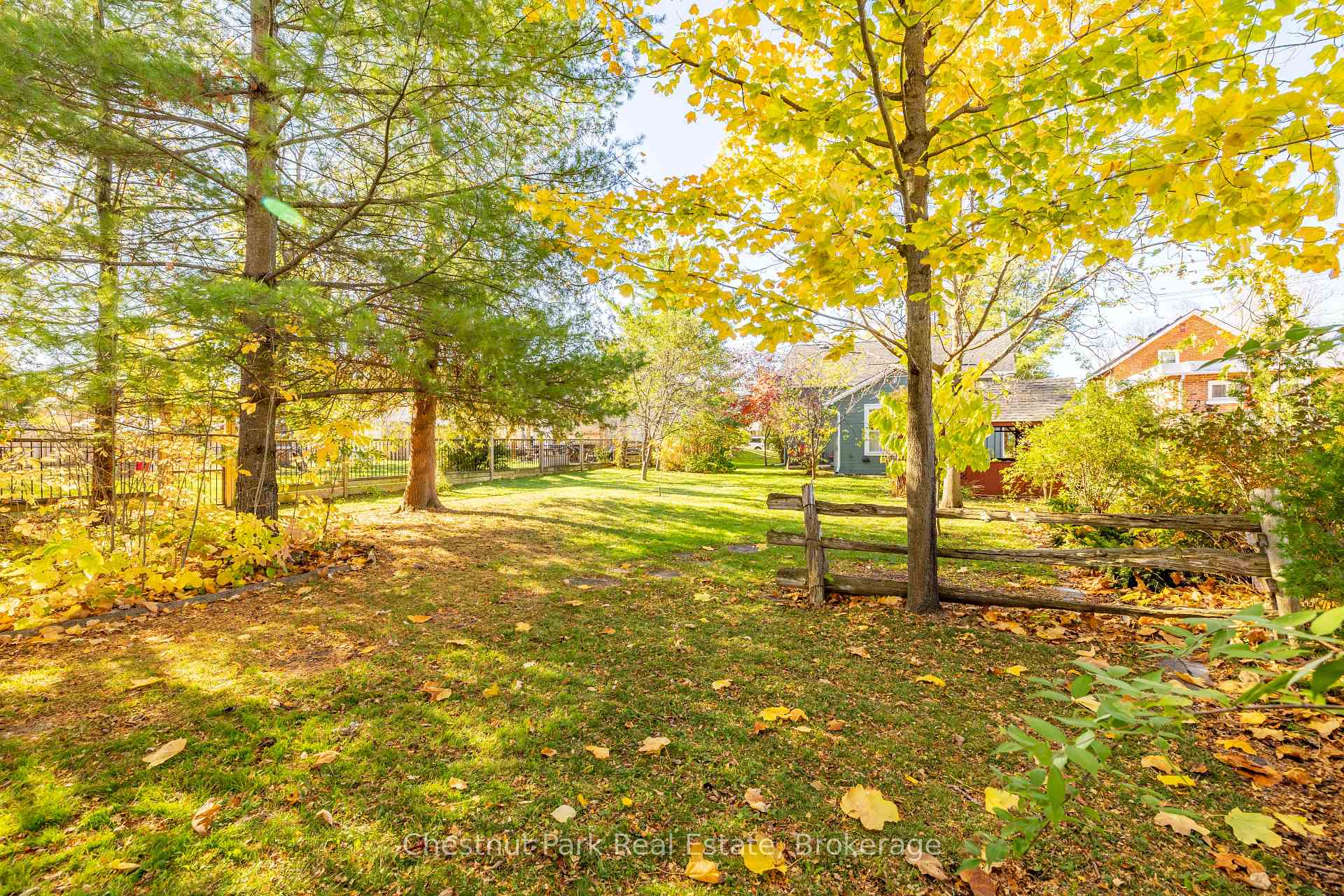 Photo 38 of 756 15th Street E, Owen Sound — HOMEH