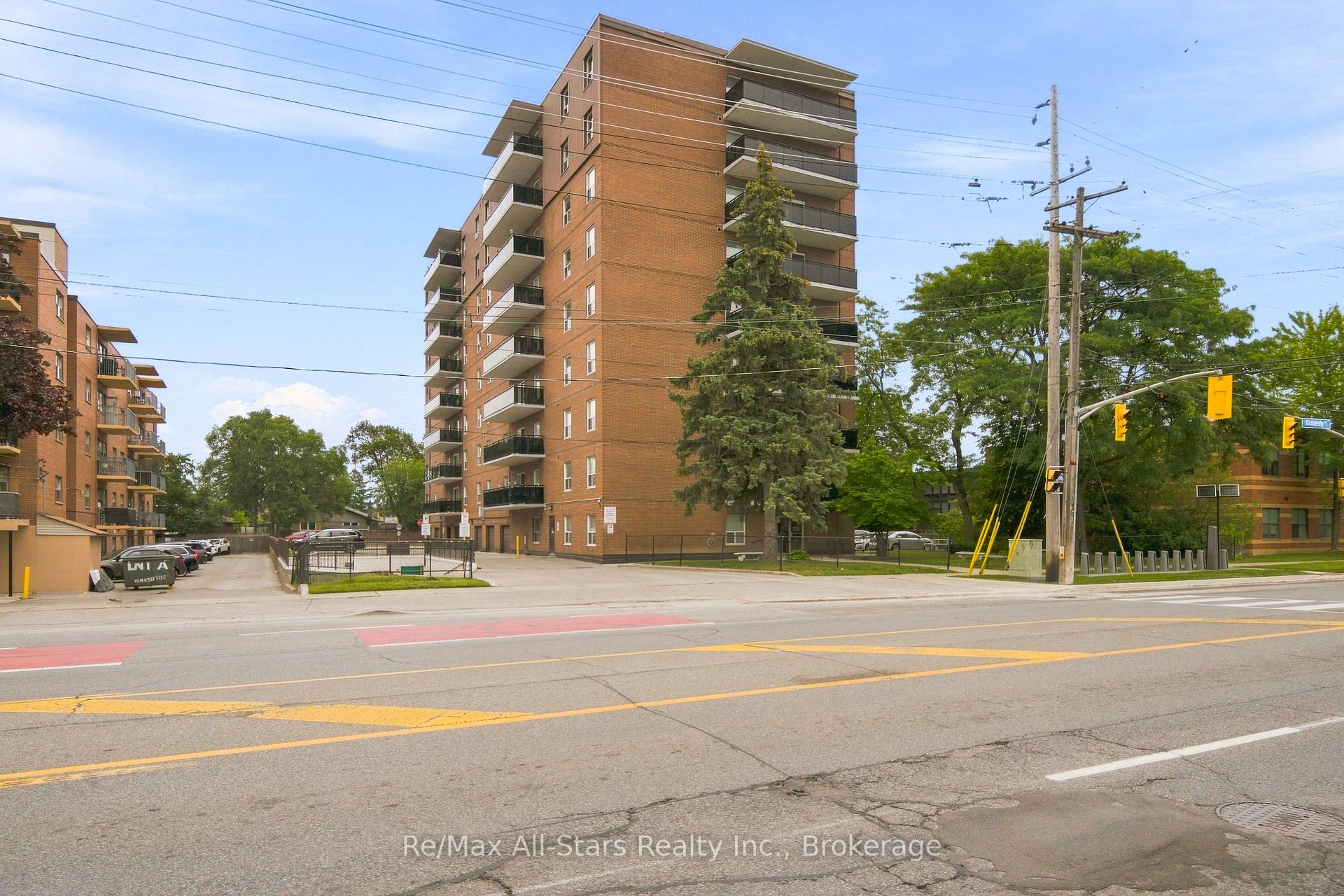 Photo 1 of Unit 806, 855 Kennedy Road, Scarborough, Ionview — HOMEH