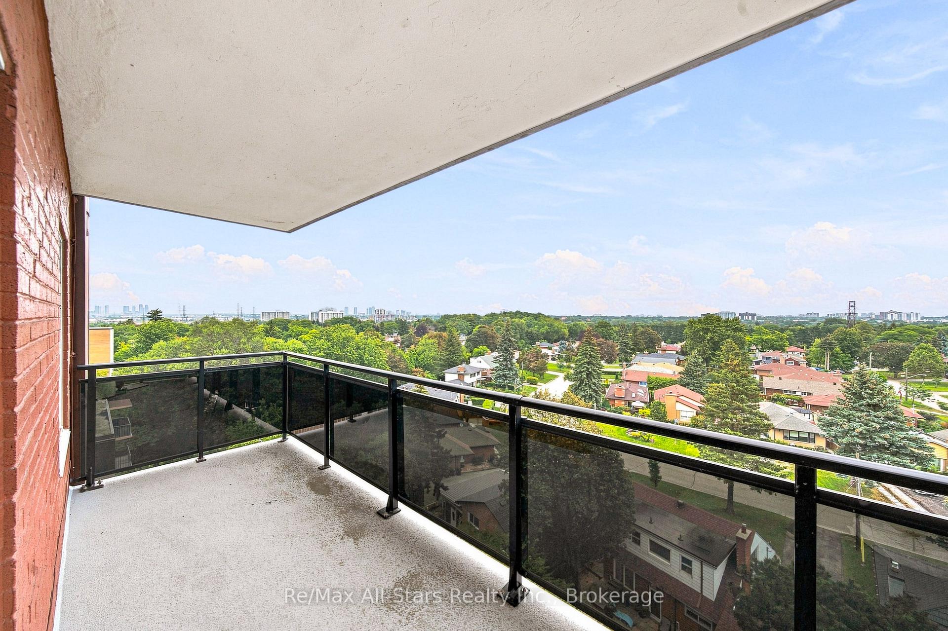 Photo 11 of Unit 806, 855 Kennedy Road, Scarborough, Ionview — HOMEH