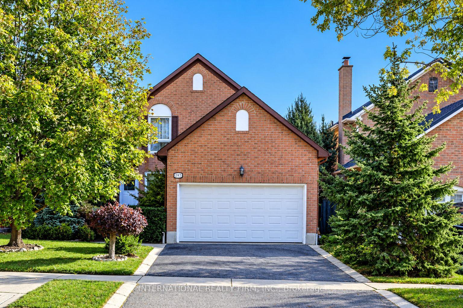 Photo of 297 Kingsbridge Garden