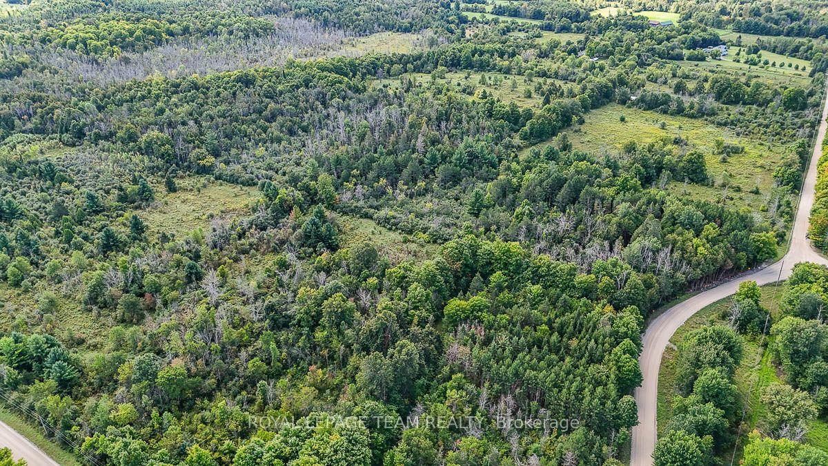 Photo of 00 Ford Road