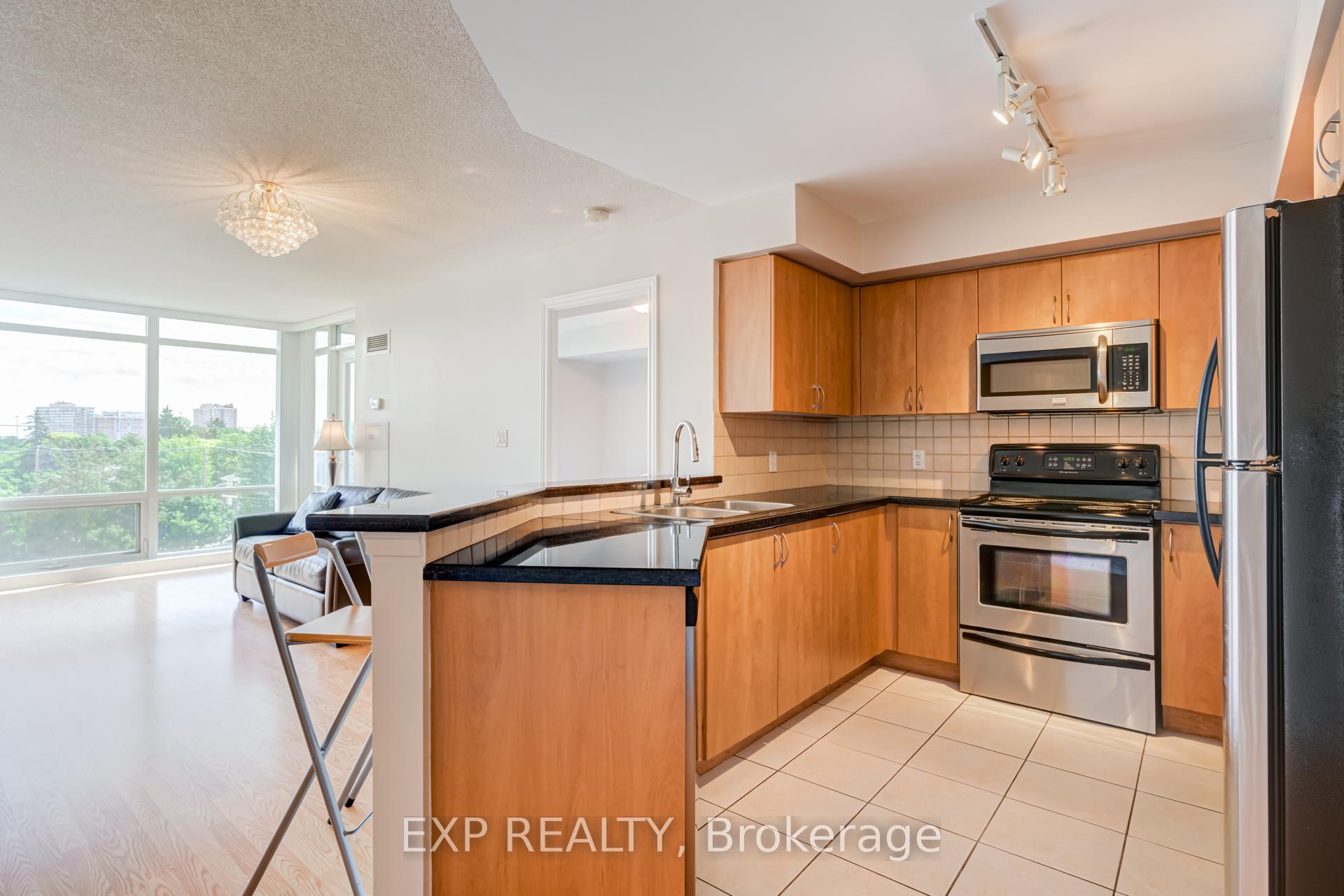 Photo 2 of Unit 506, 3840 Bathurst Street, North York, Clanton Park — HOMEH