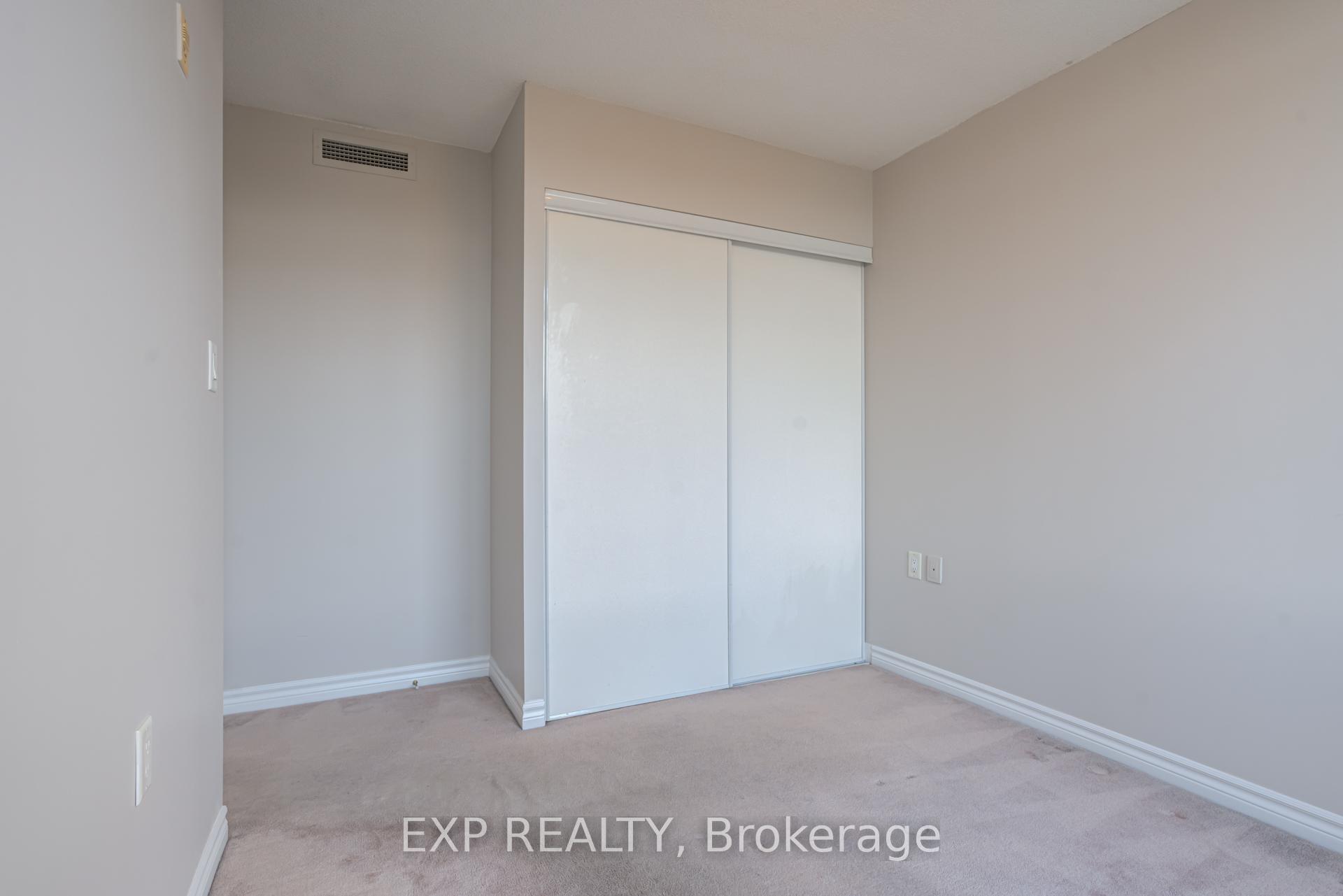 Photo 13 of Unit 506, 3840 Bathurst Street, North York, Clanton Park — HOMEH