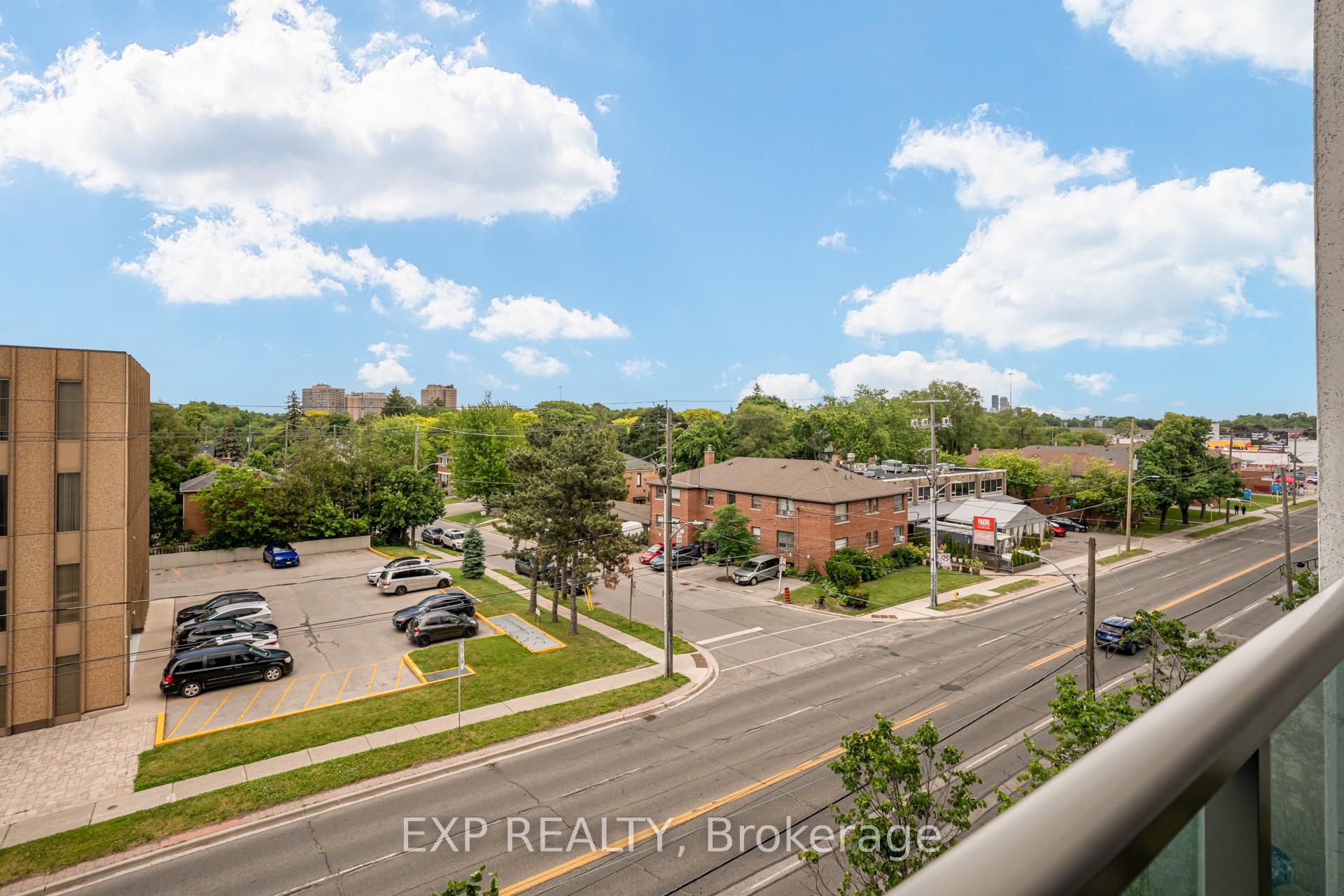 Photo 19 of Unit 506, 3840 Bathurst Street, North York, Clanton Park — HOMEH