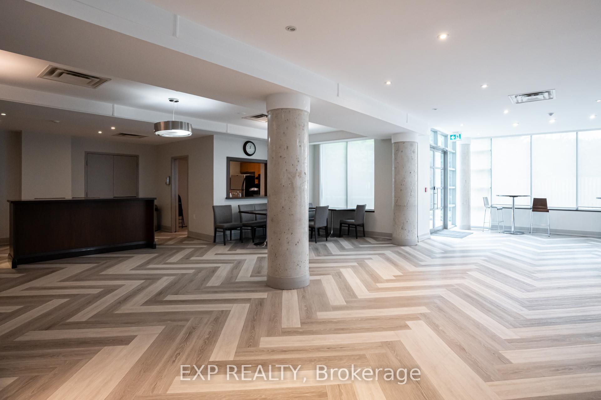 Photo 24 of Unit 506, 3840 Bathurst Street, North York, Clanton Park — HOMEH
