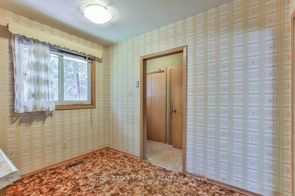 Photo 14 of 88 Ebury Crescent, London, South S — HOMEH