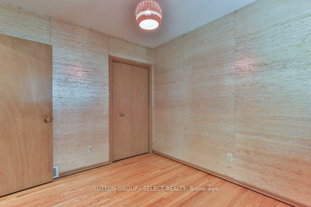 Photo 20 of 88 Ebury Crescent, London, South S — HOMEH