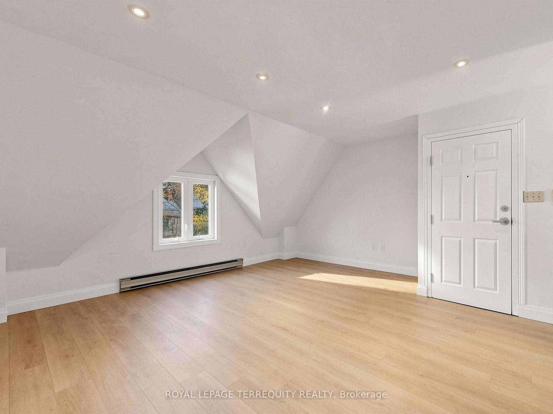 Photo 17 of Unit 1, 41 Summerhill Avenue, Toronto, Rosedale-Moore Park — HOMEH