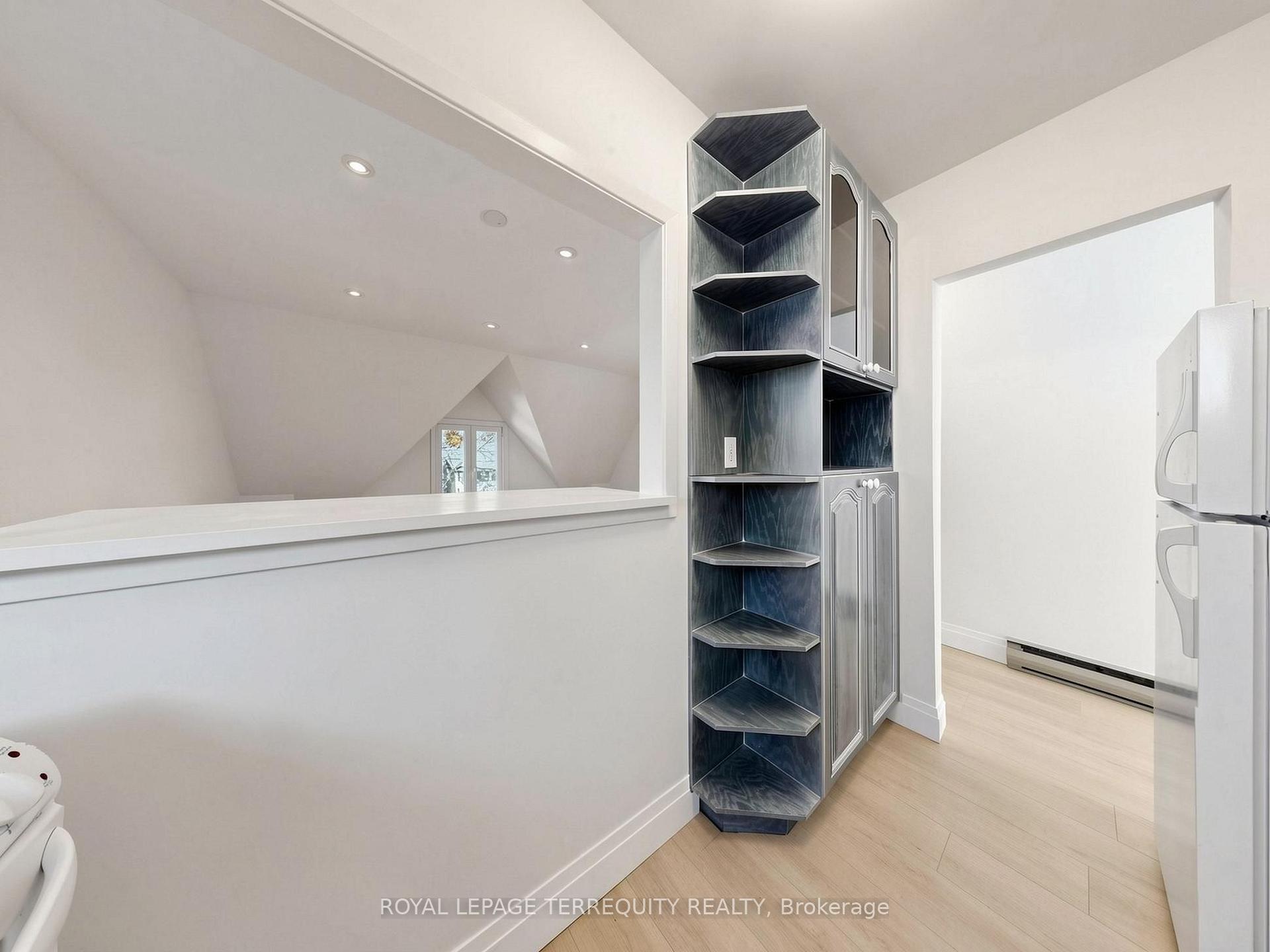 Photo 33 of Unit 1, 41 Summerhill Avenue, Toronto, Rosedale-Moore Park — HOMEH