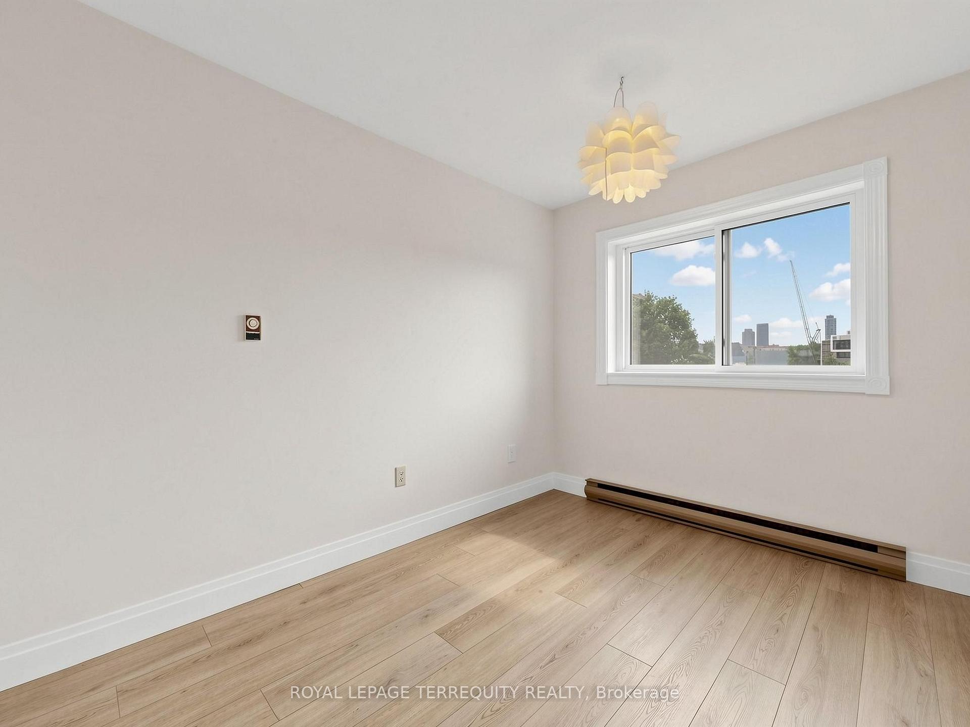 Photo 43 of Unit 1, 41 Summerhill Avenue, Toronto, Rosedale-Moore Park — HOMEH